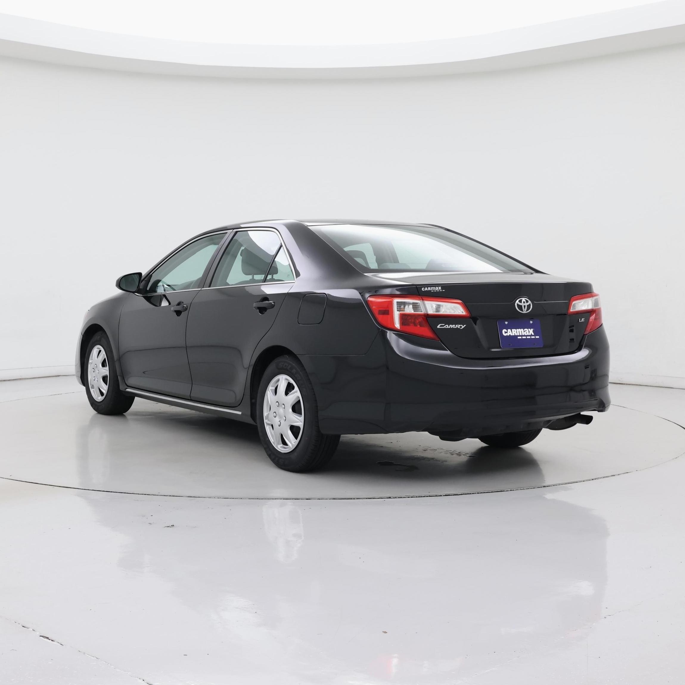 Thumbnail: 2014 Toyota Camry - 2