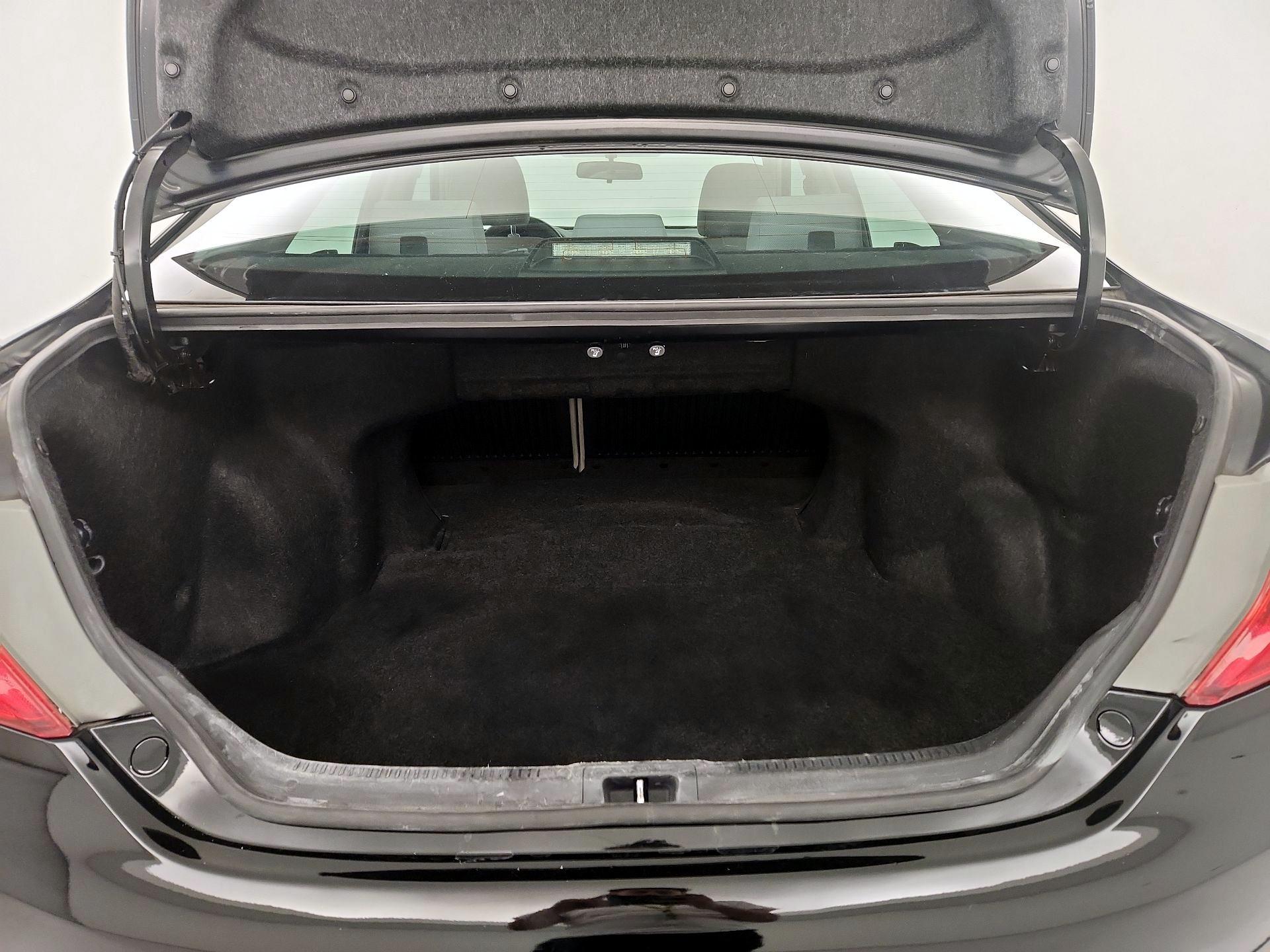 Thumbnail: 2014 Toyota Camry - 19