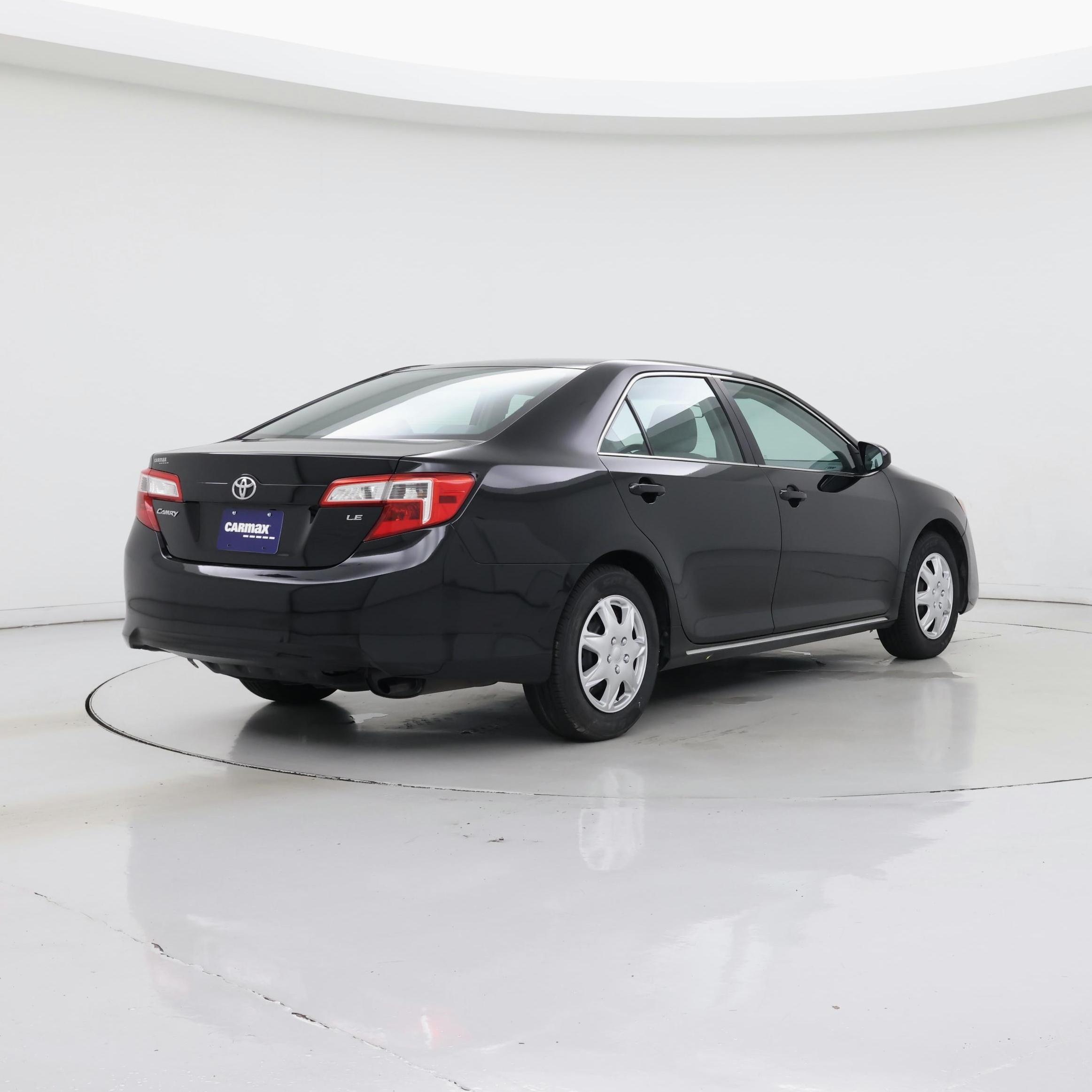 Thumbnail: 2014 Toyota Camry - 8