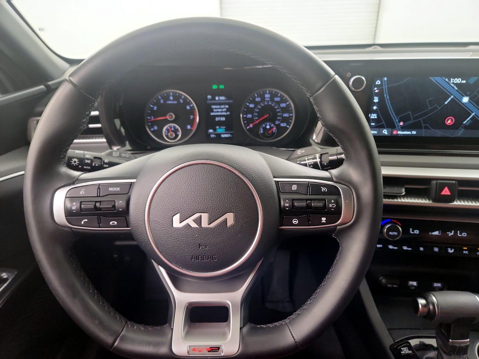 Thumbnail: 2022 Kia K5 - 10