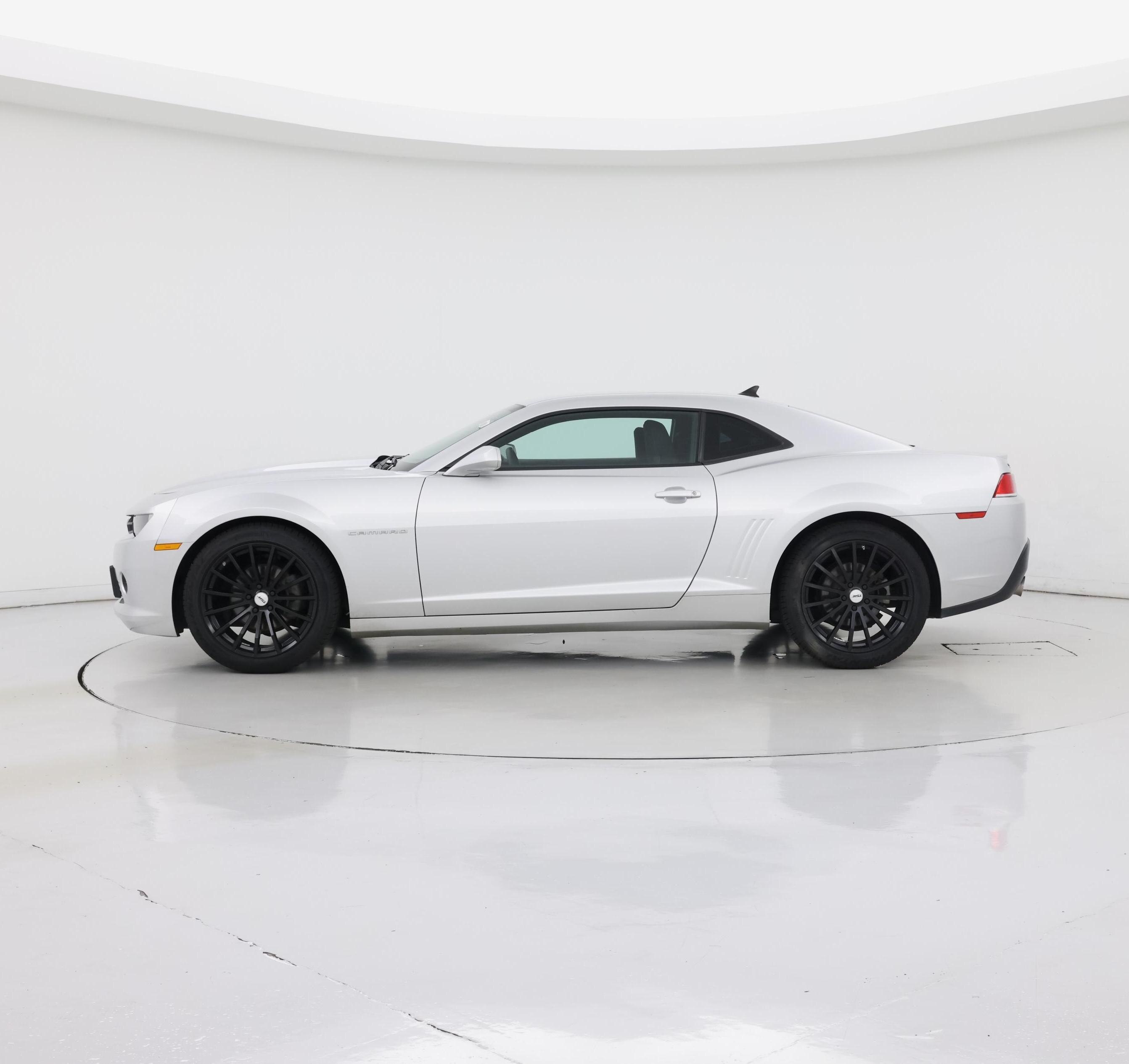Thumbnail: 2014 Chevrolet Camaro - 3