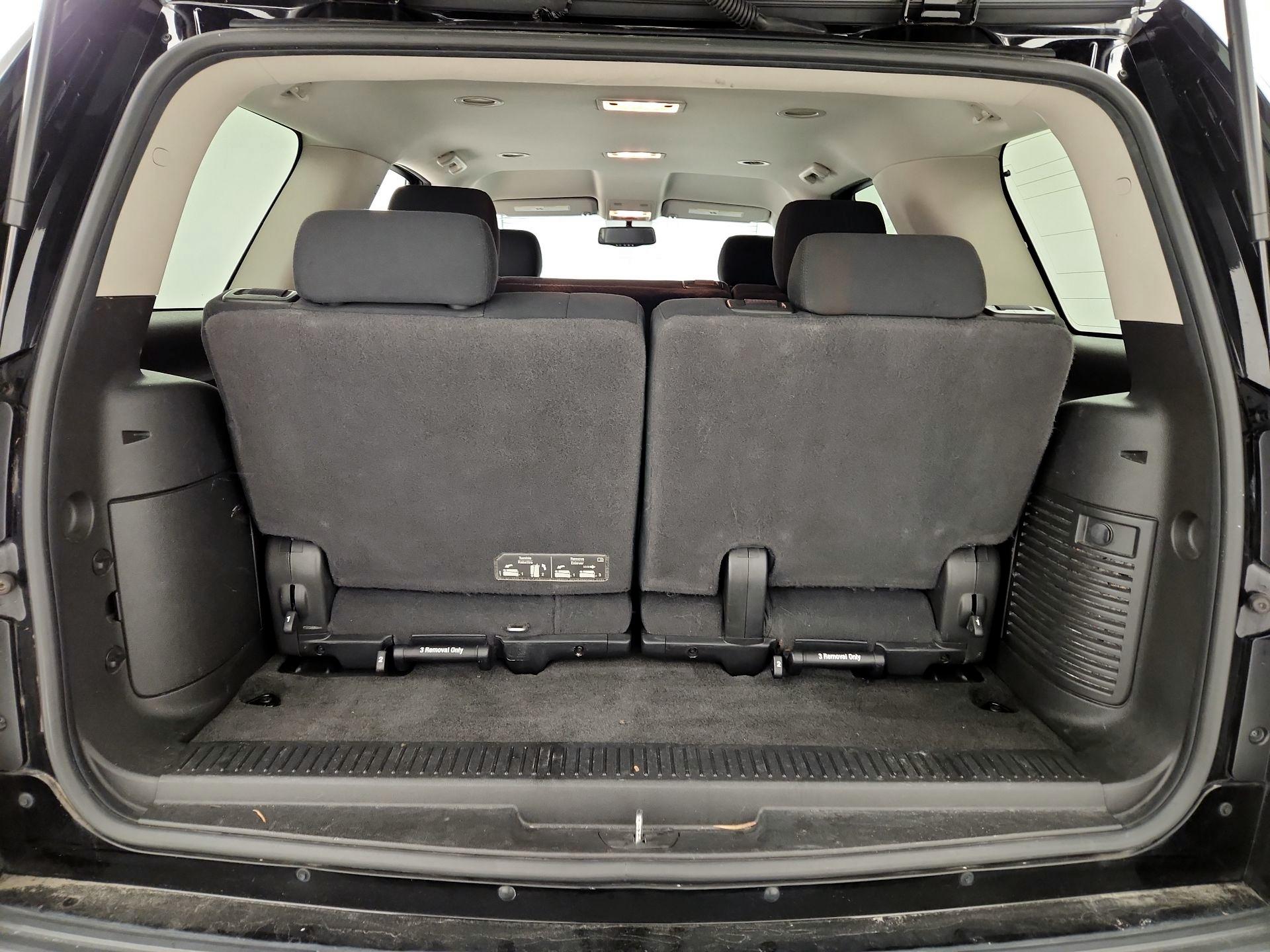 Thumbnail: 2014 Chevrolet Tahoe - 20