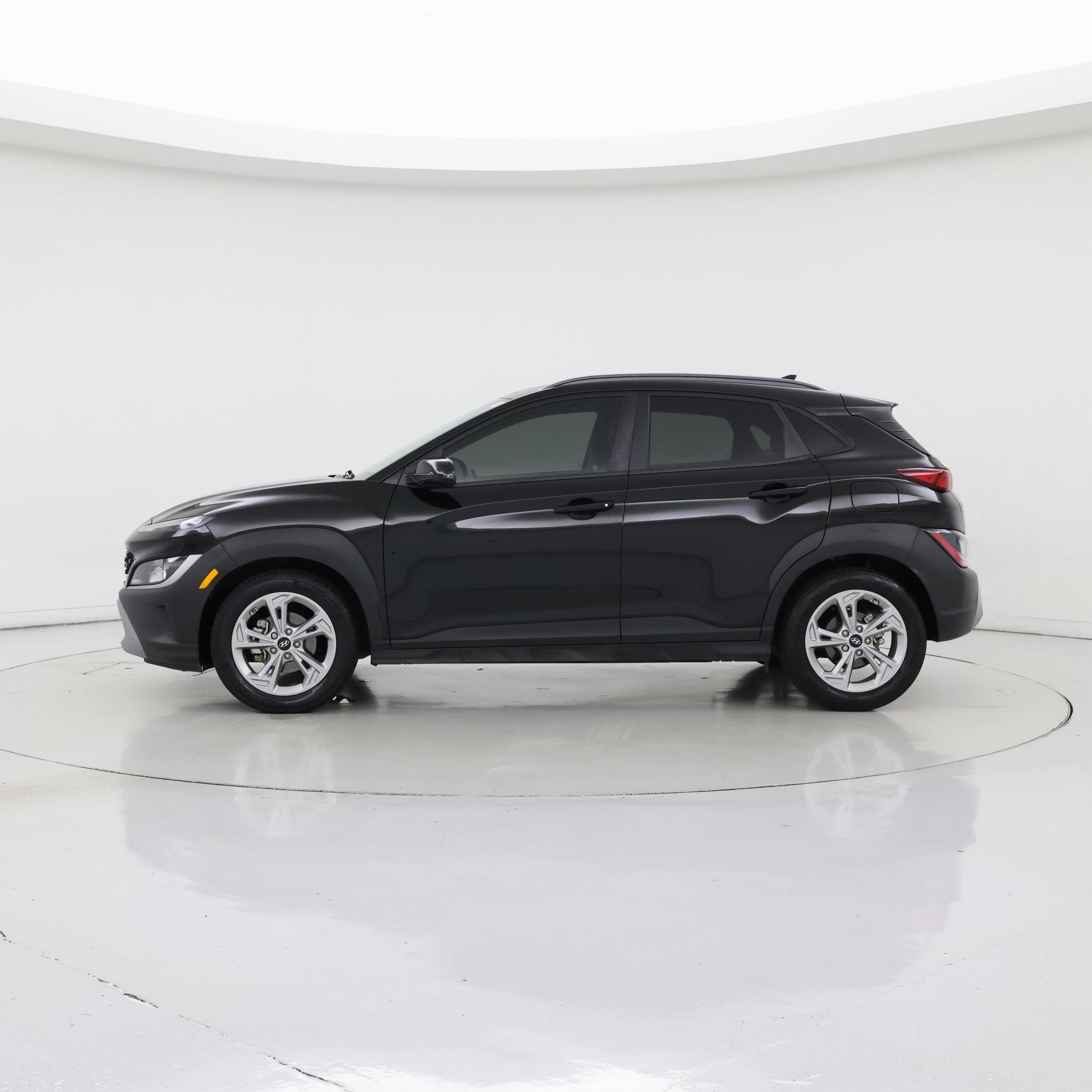 Thumbnail: 2023 Hyundai Kona - 3