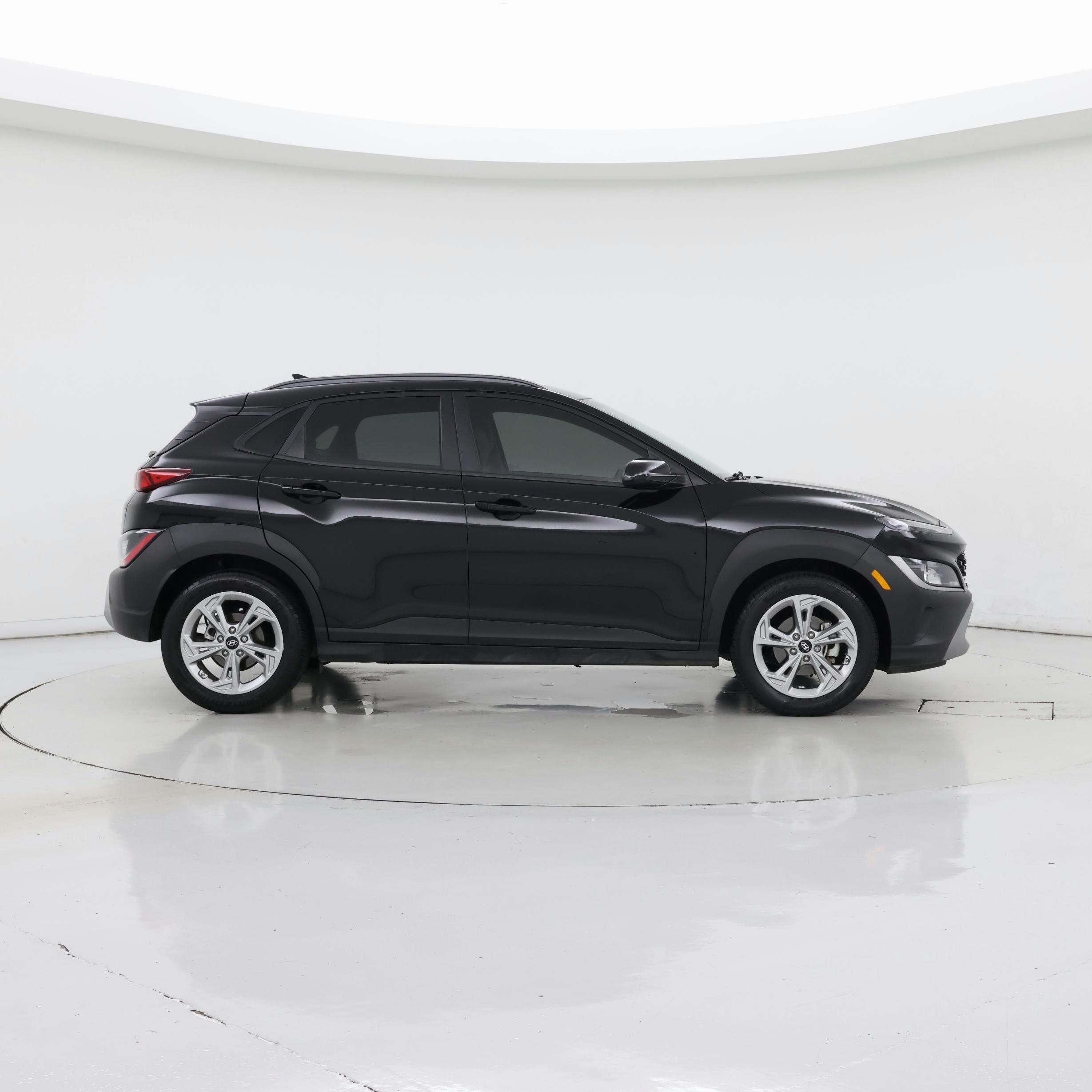 Thumbnail: 2023 Hyundai Kona - 7