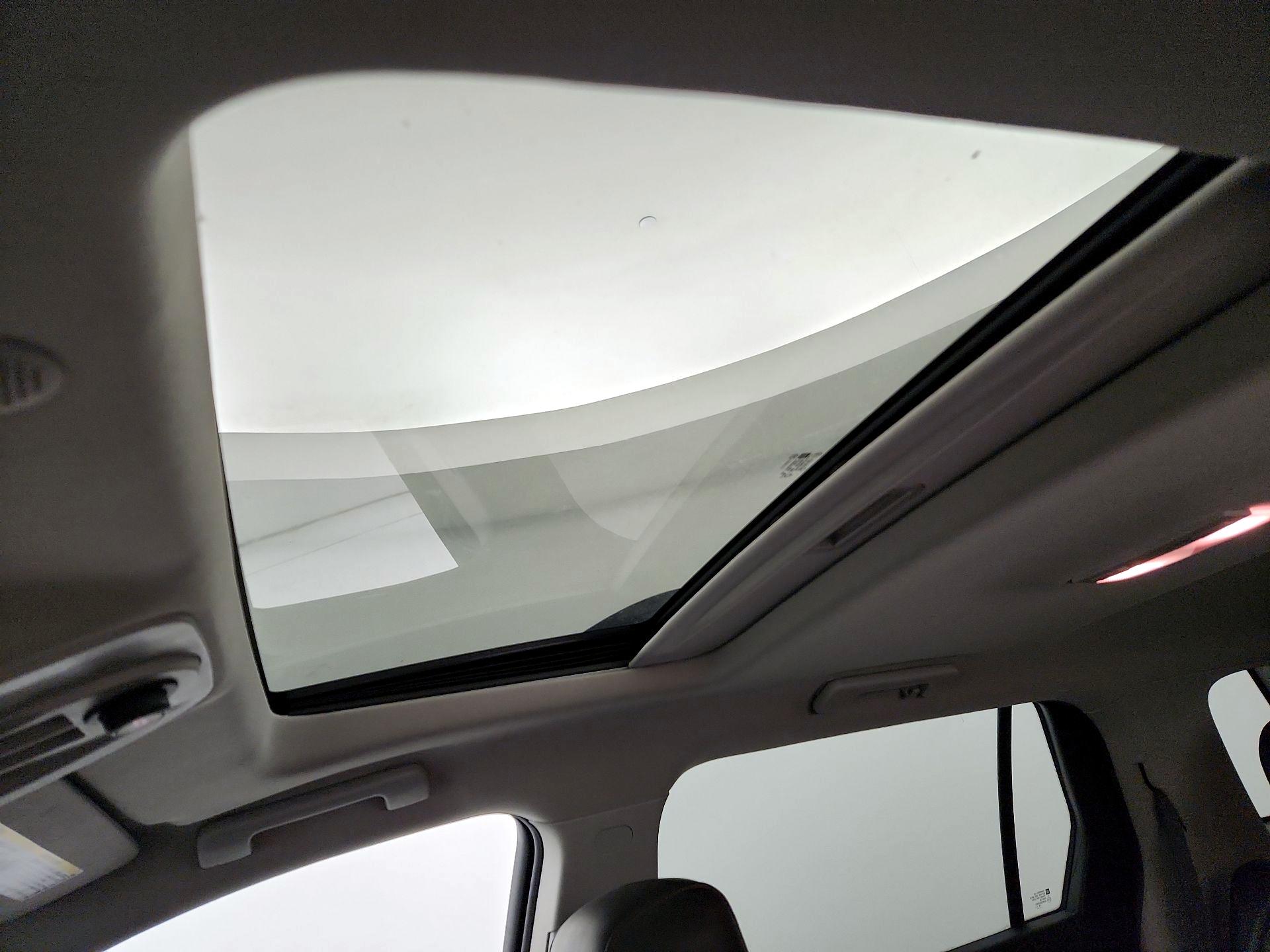 Thumbnail: 2016 GMC Terrain - 18