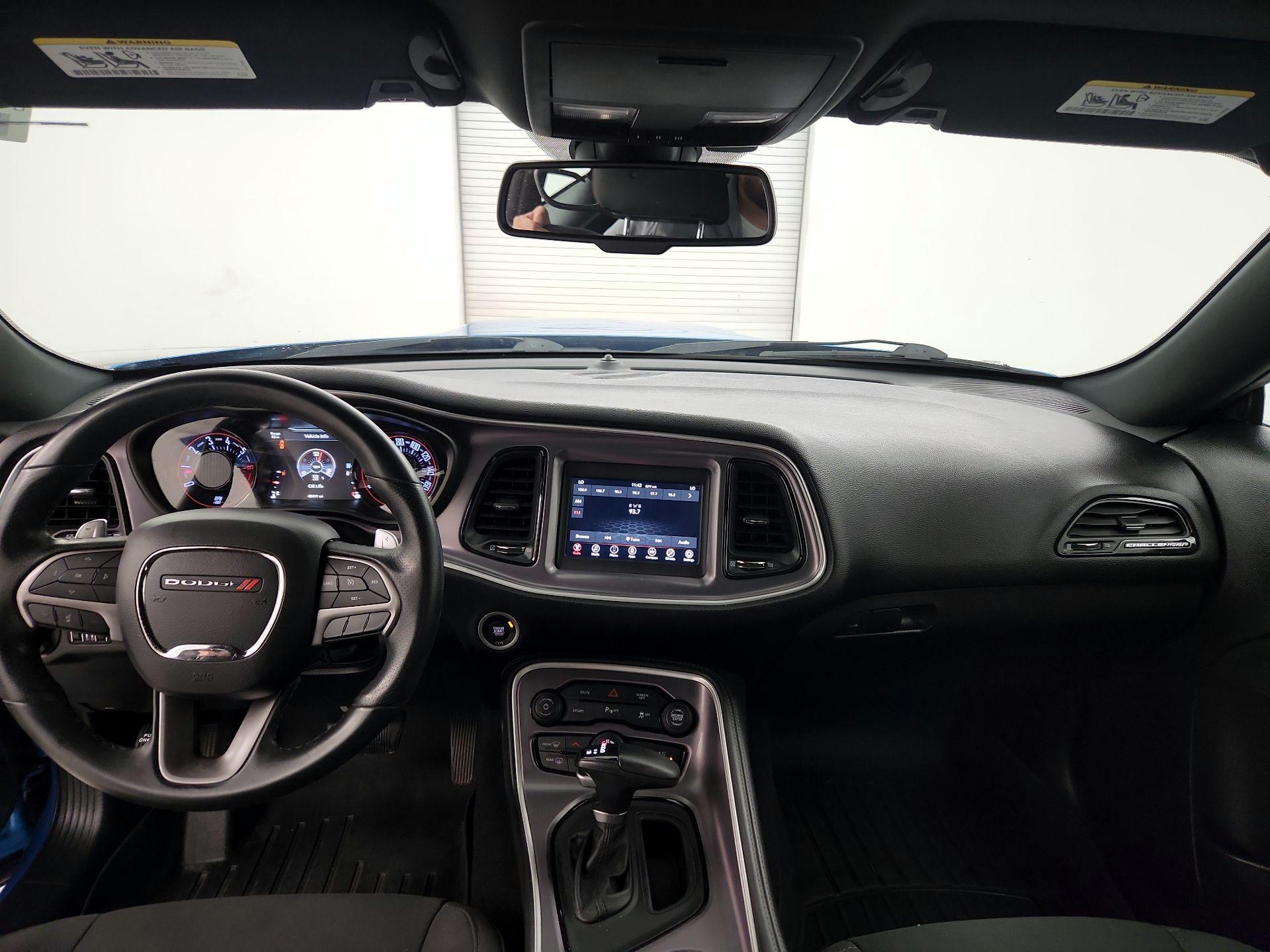 Thumbnail: 2019 Dodge Challenger - 9