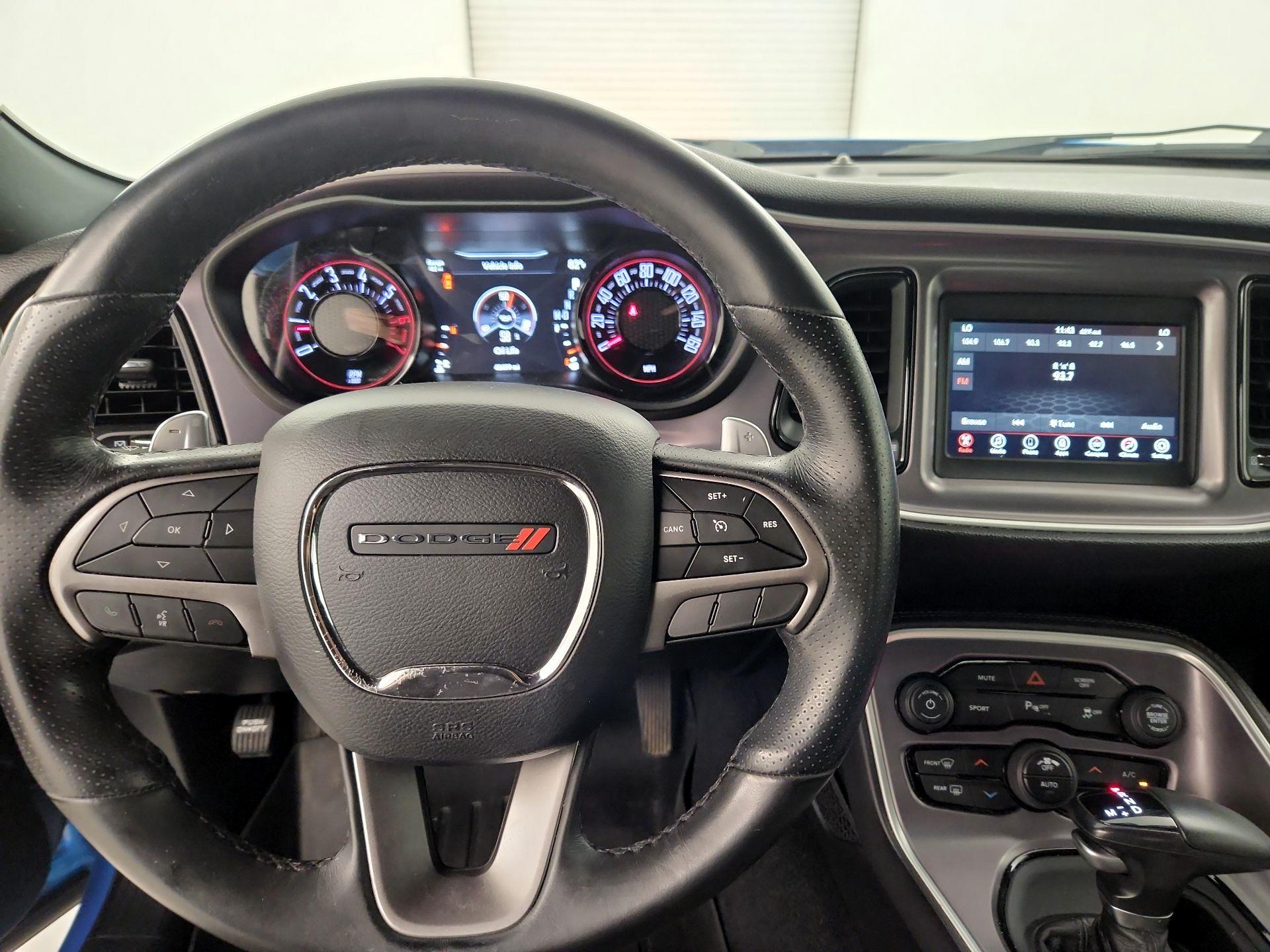 Thumbnail: 2019 Dodge Challenger - 10