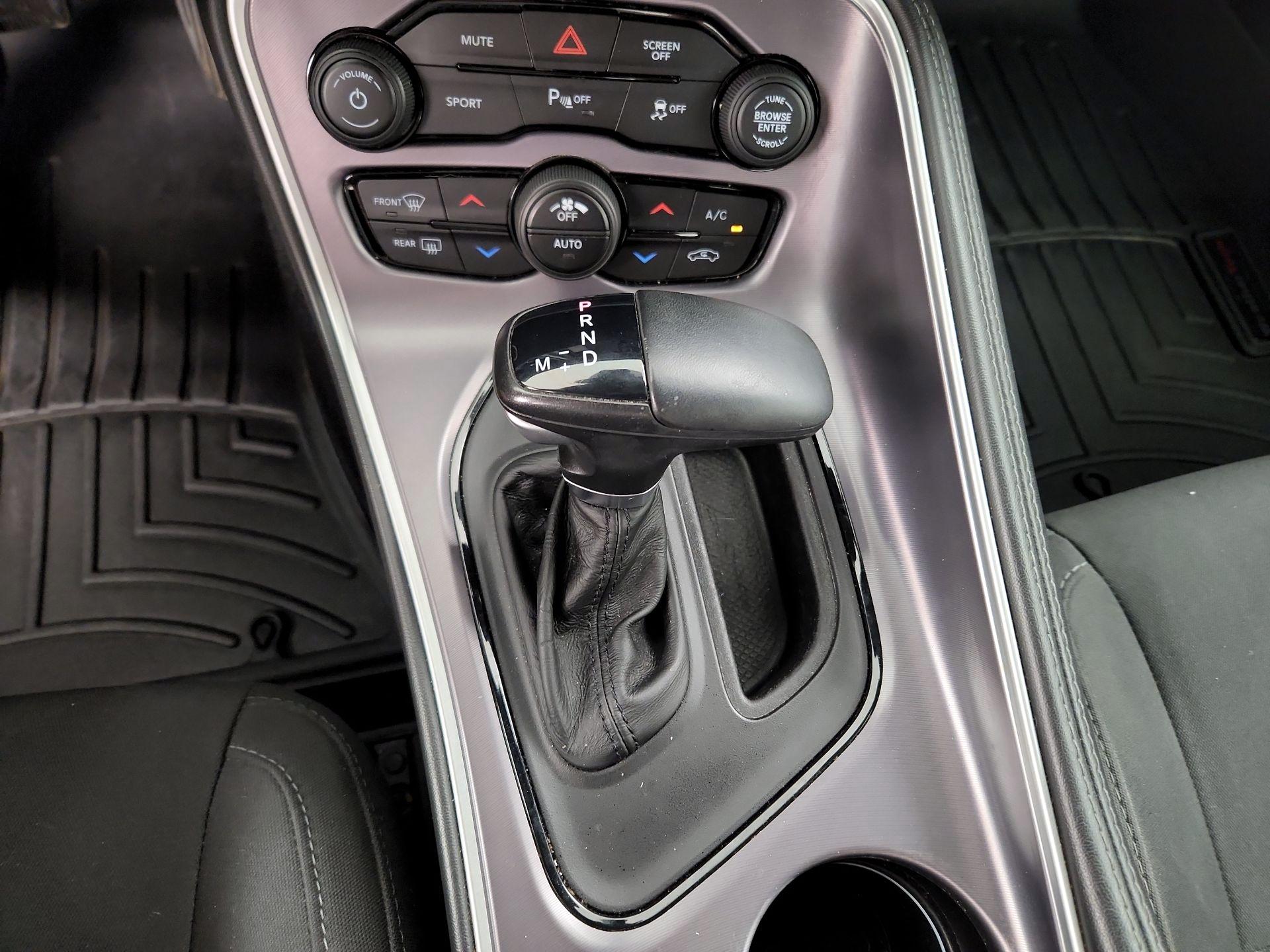 Thumbnail: 2019 Dodge Challenger - 17