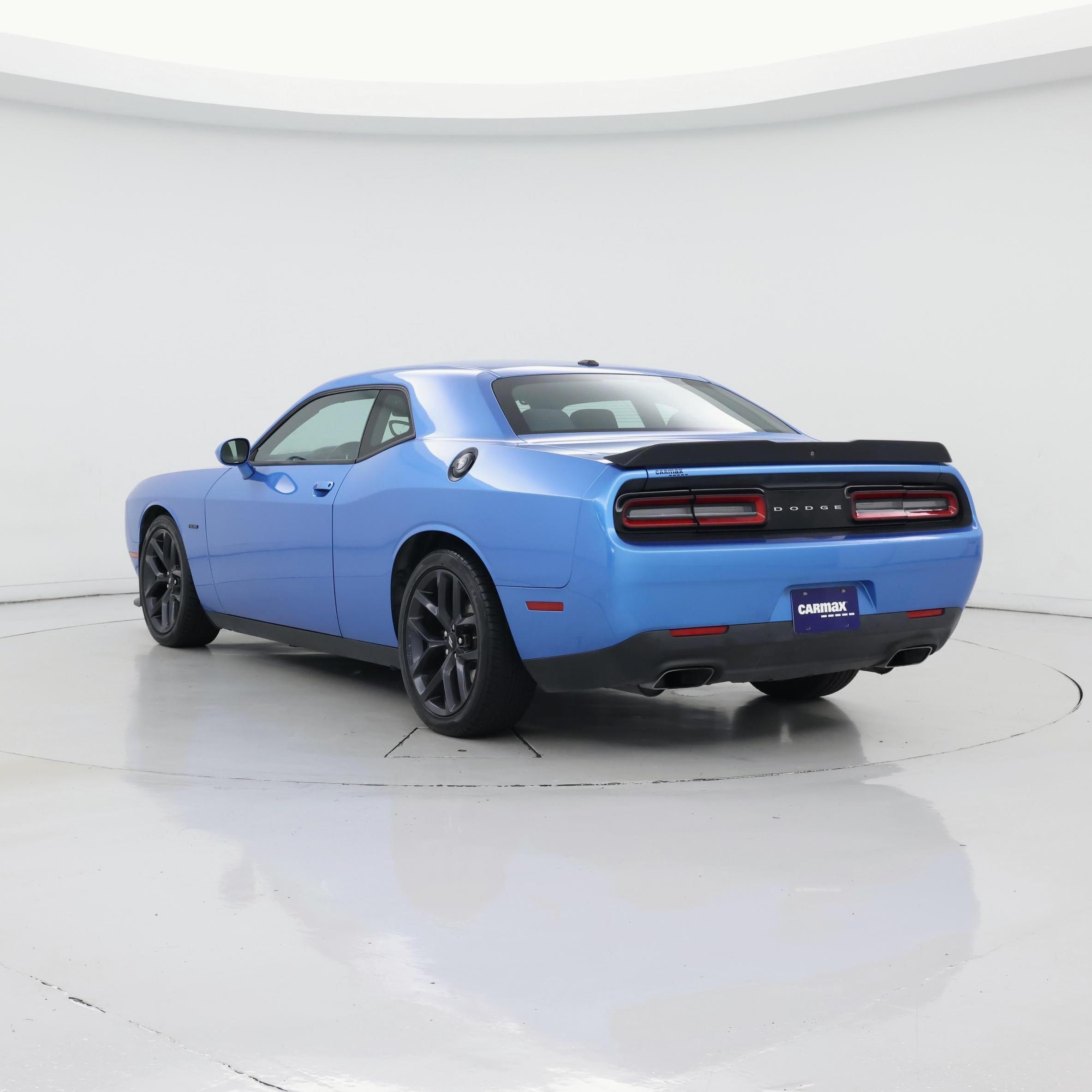 Thumbnail: 2019 Dodge Challenger - 2