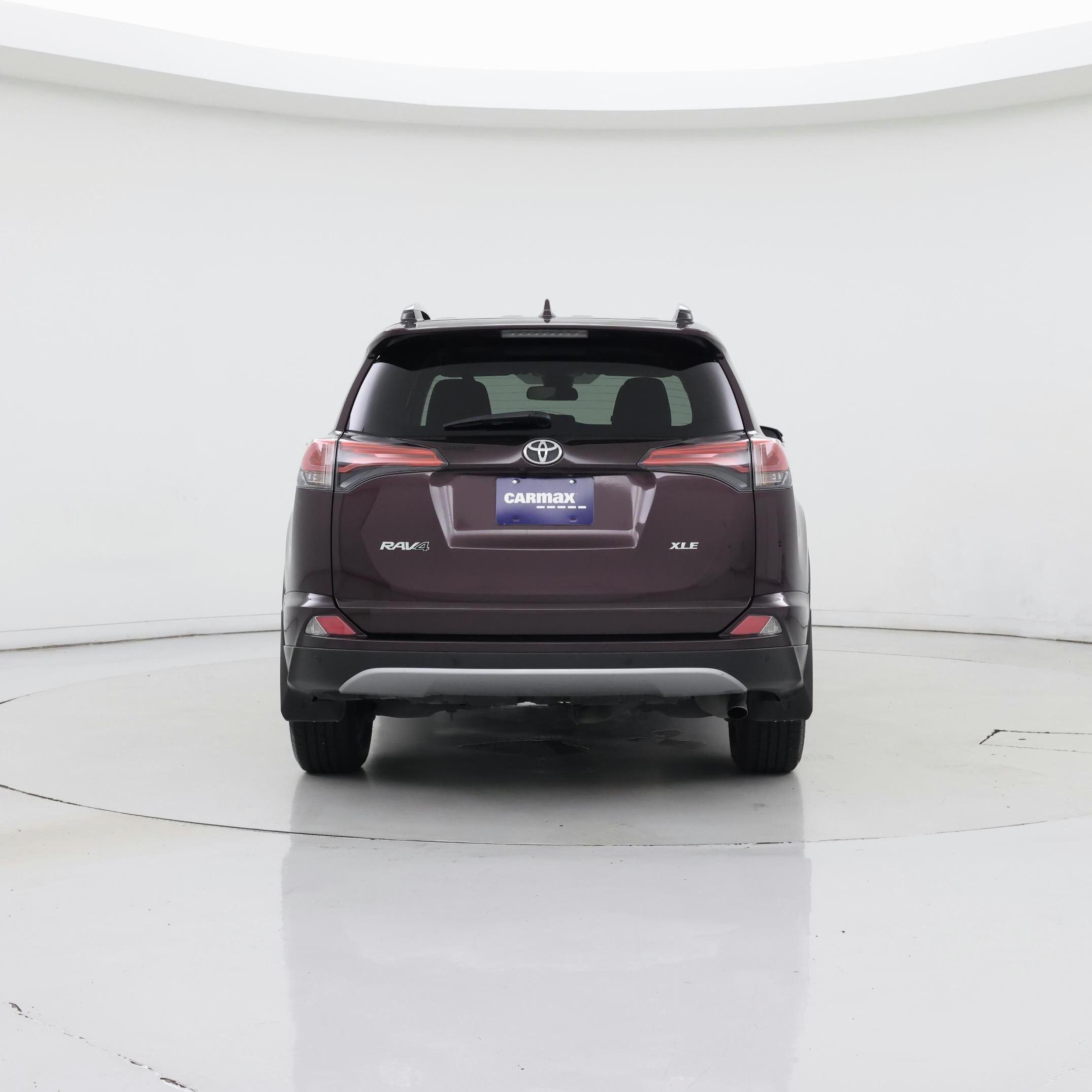 Thumbnail: 2018 Toyota RAV4 - 6