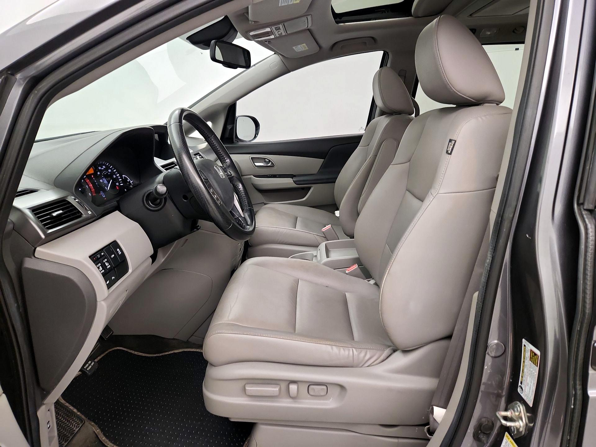Thumbnail: 2014 Honda Odyssey - 11