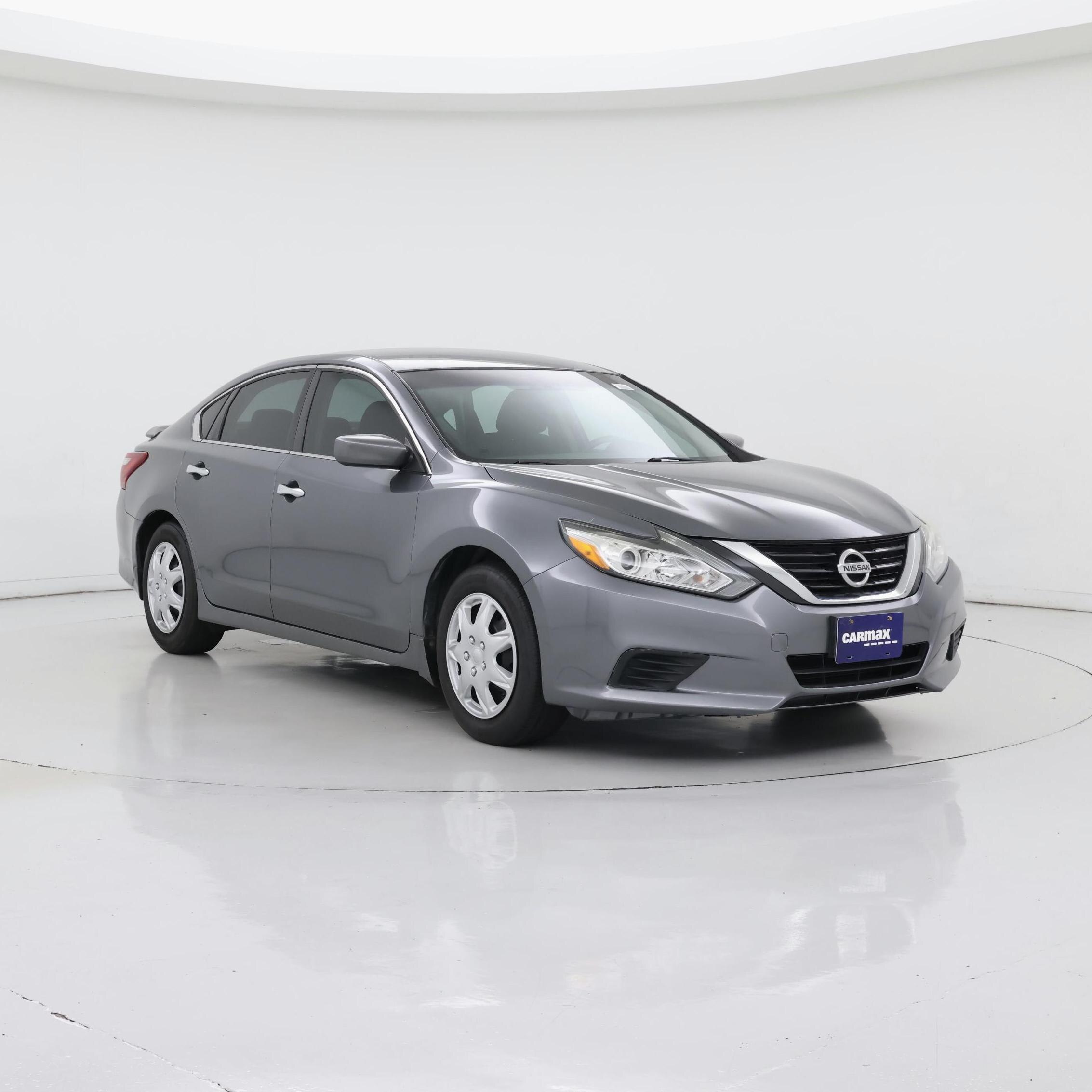 Thumbnail: 2018 Nissan Altima - 1