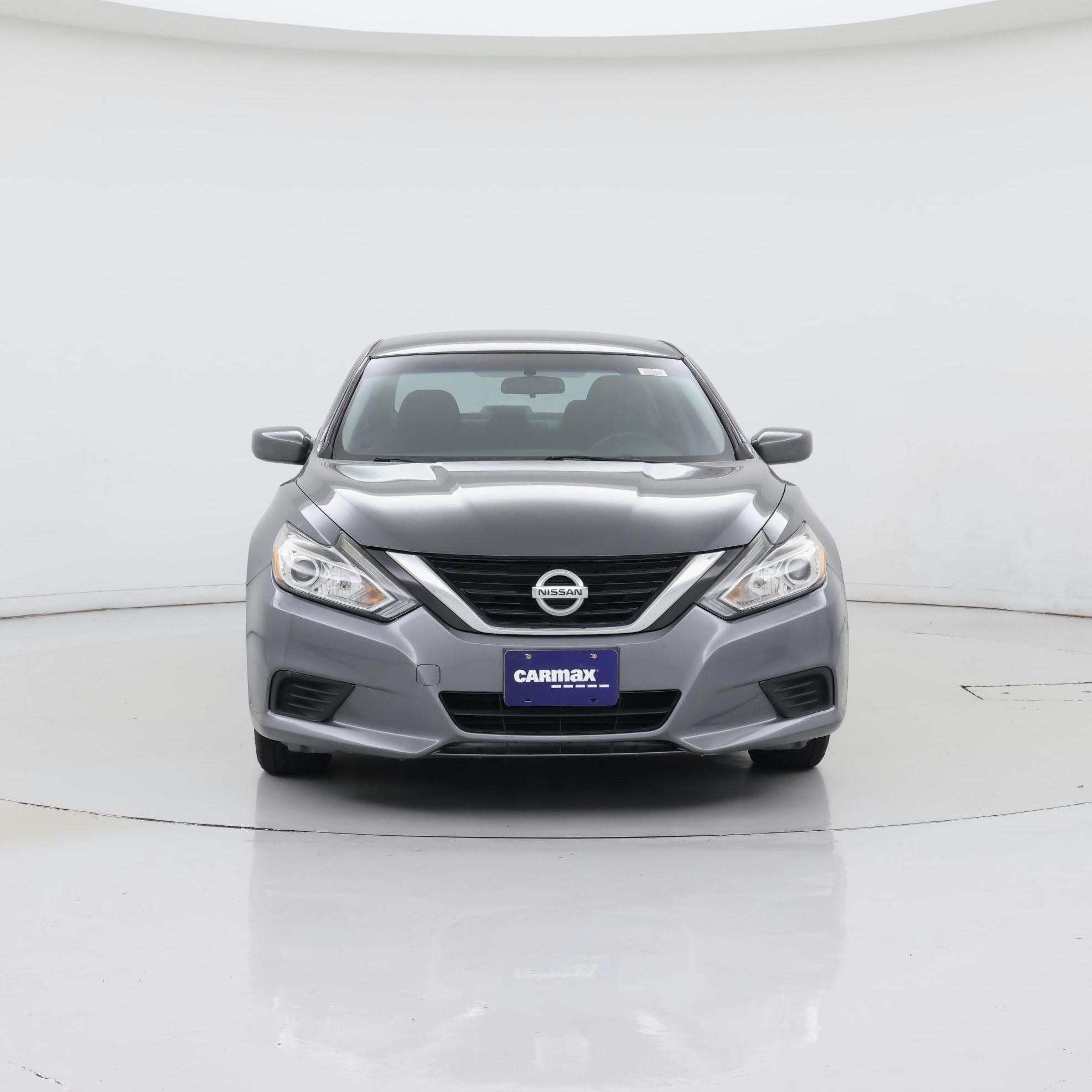 Thumbnail: 2018 Nissan Altima - 5