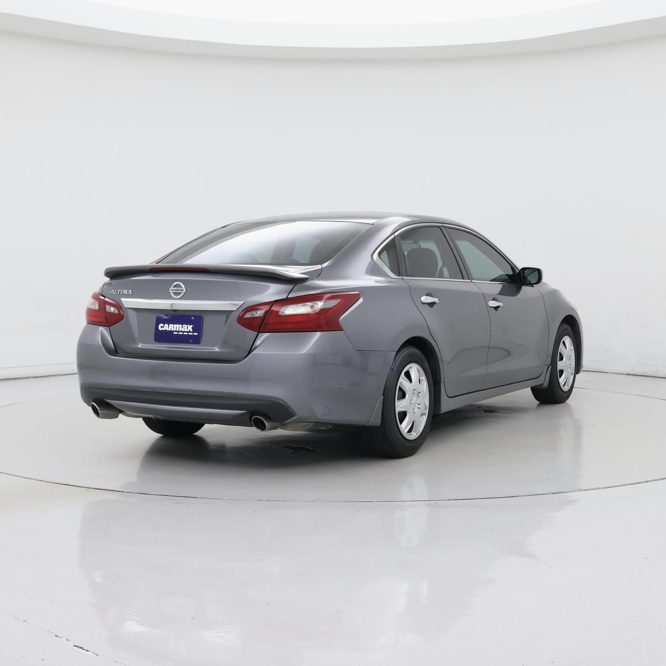 Thumbnail: 2018 Nissan Altima - 8