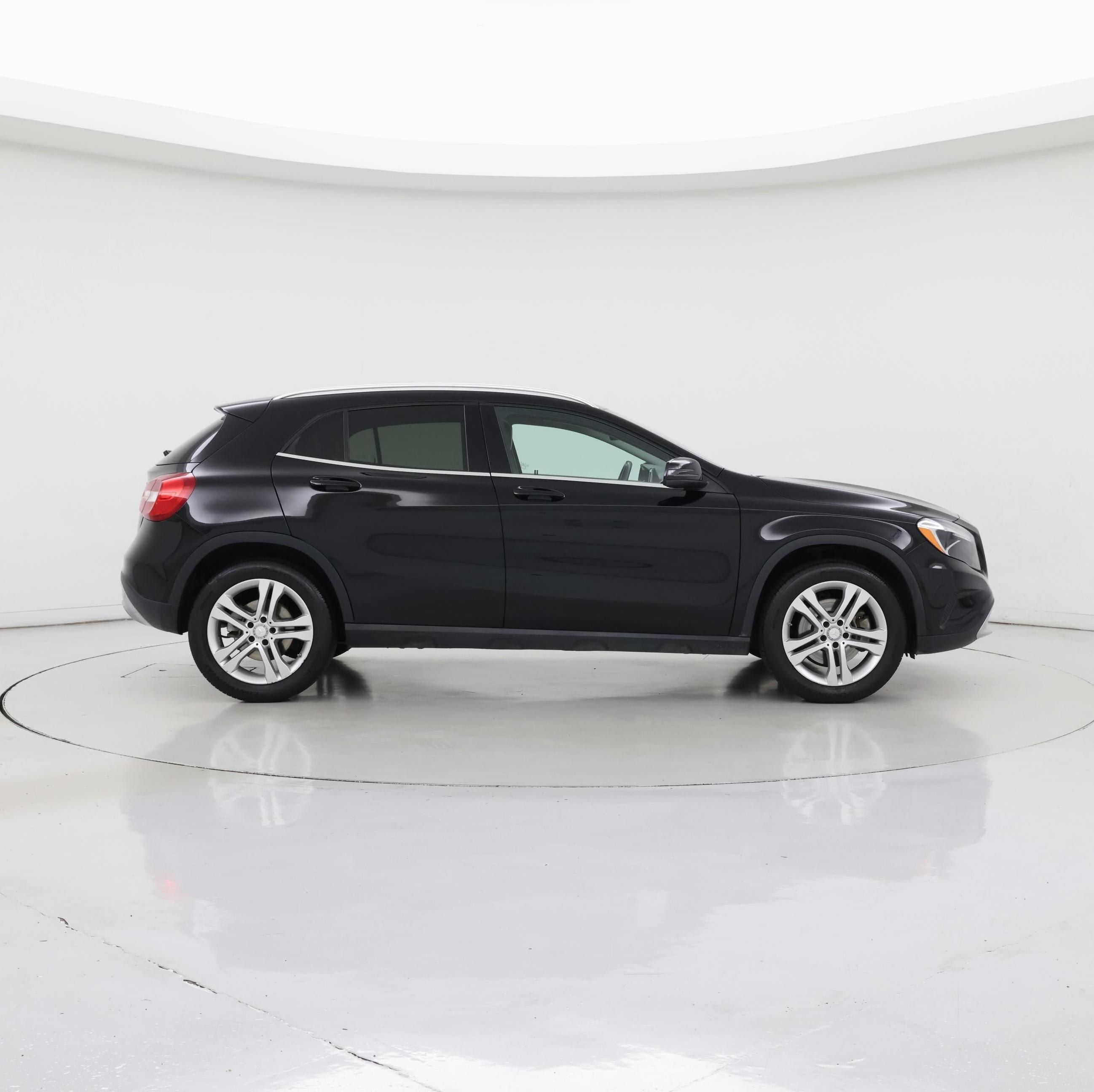 Thumbnail: 2015 Mercedes-Benz GLA - 7
