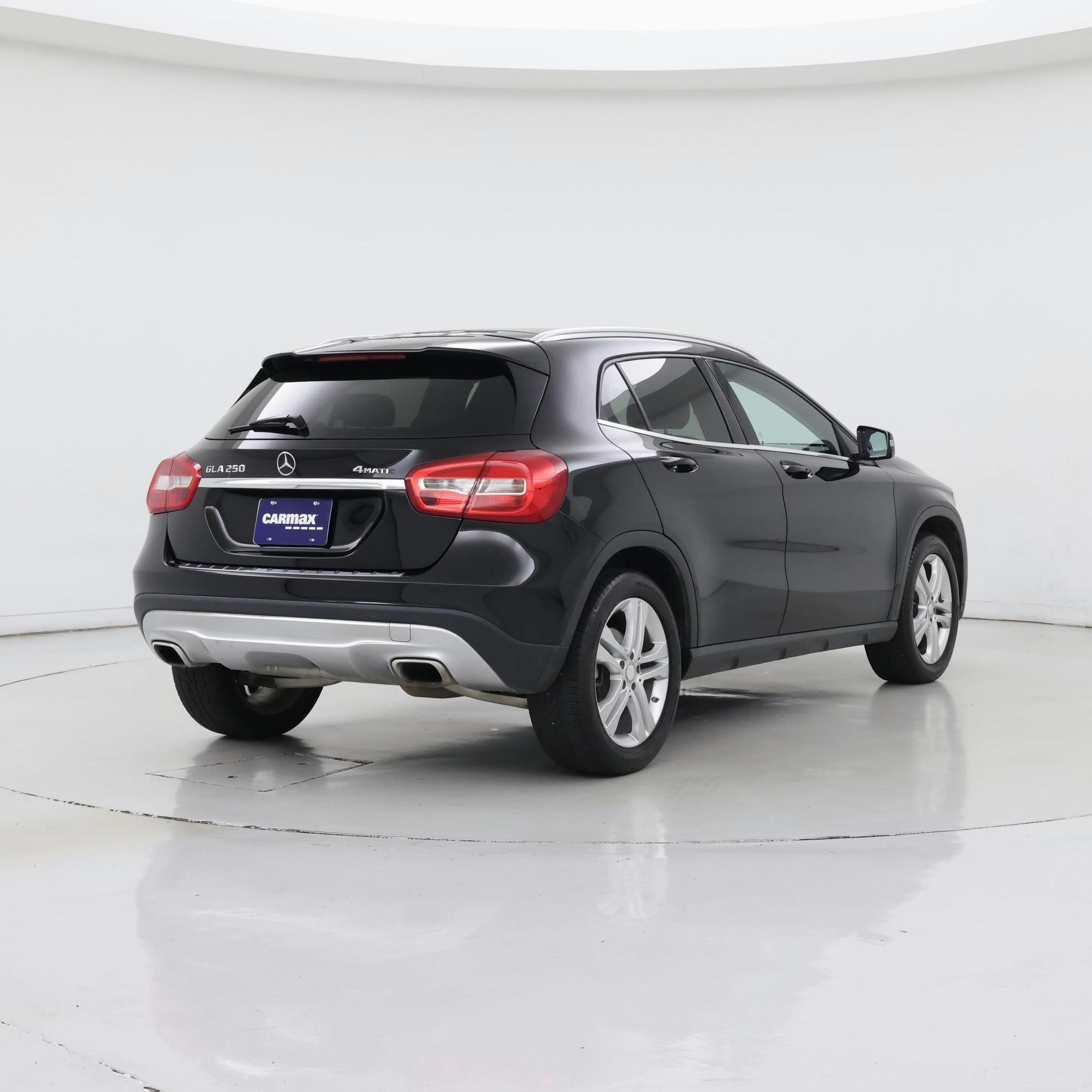 Thumbnail: 2015 Mercedes-Benz GLA - 8