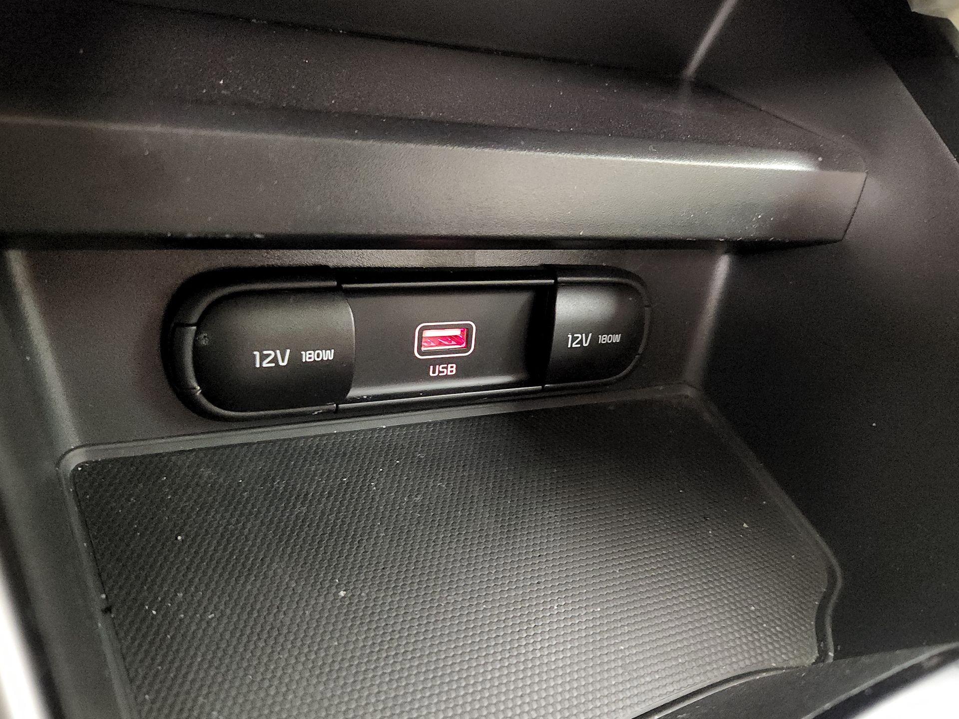 Thumbnail: 2021 Kia Soul - 18