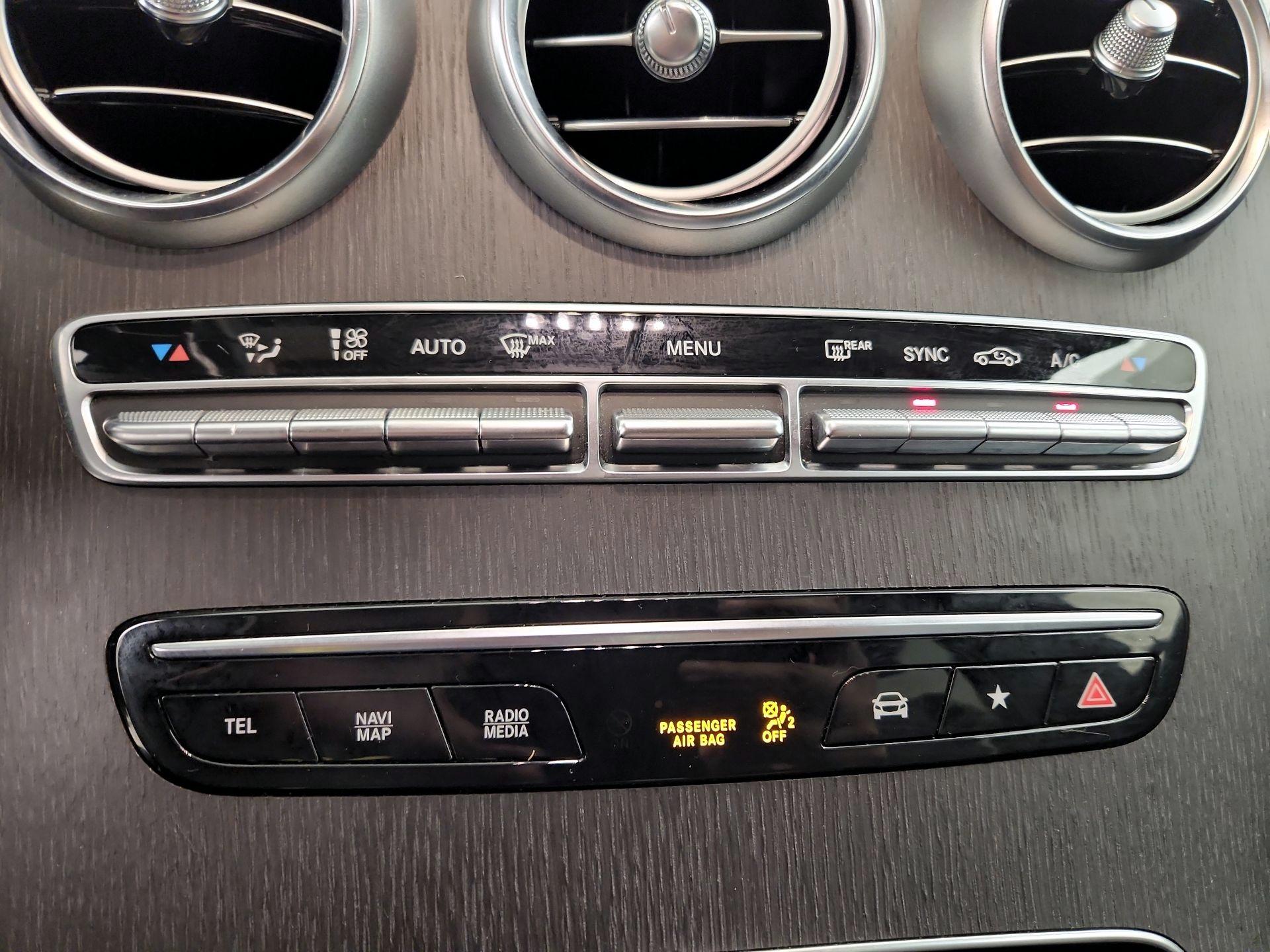Thumbnail: 2020 Mercedes-Benz GLC - 16