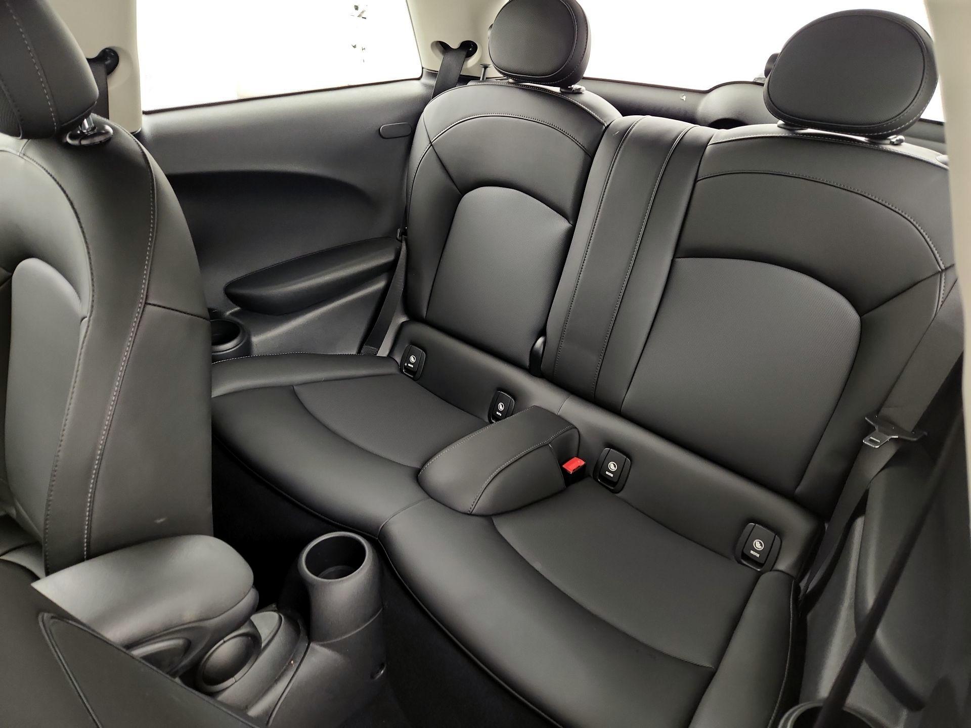 Thumbnail: 2019 MINI Cooper Hardtop - 19