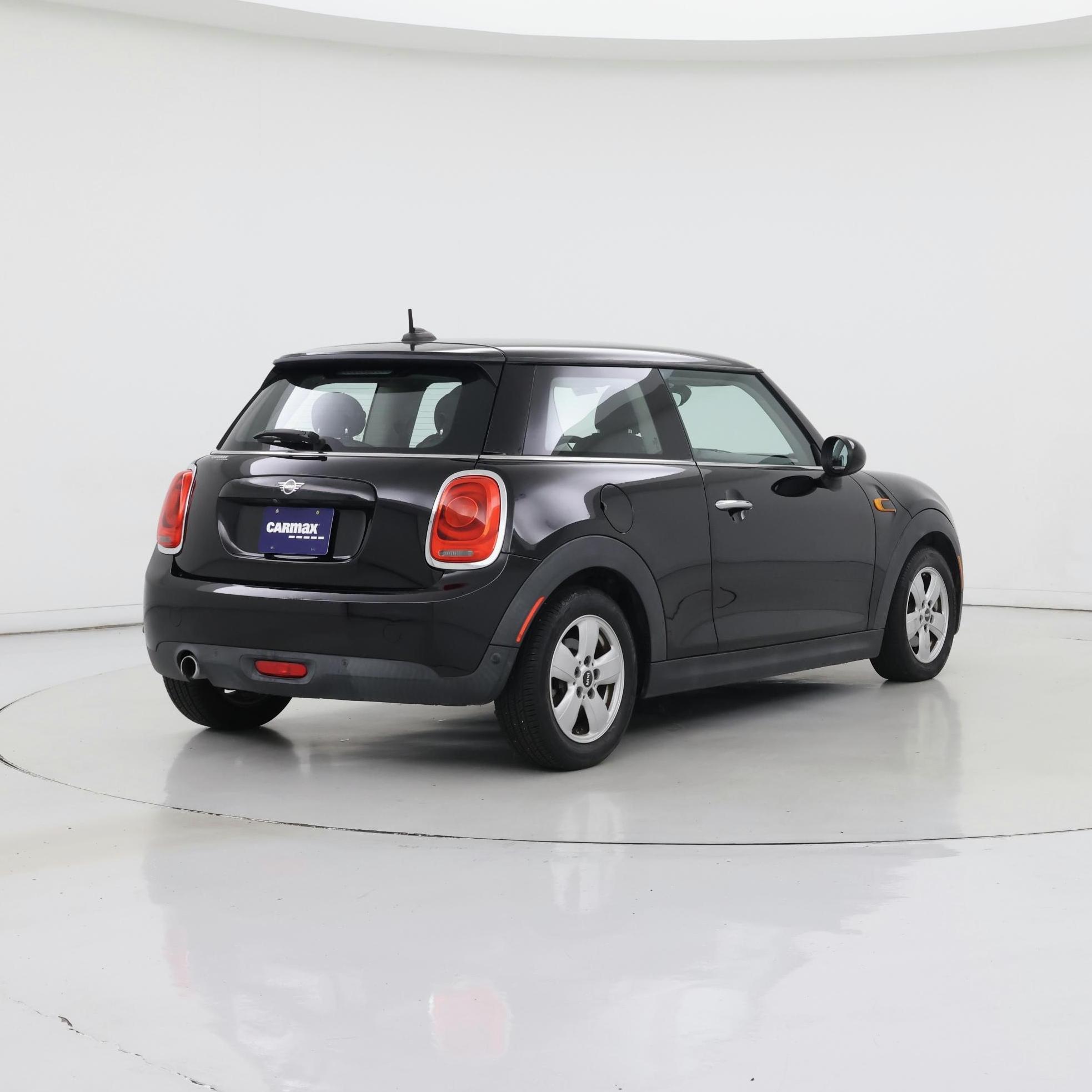 Thumbnail: 2019 MINI Cooper Hardtop - 8