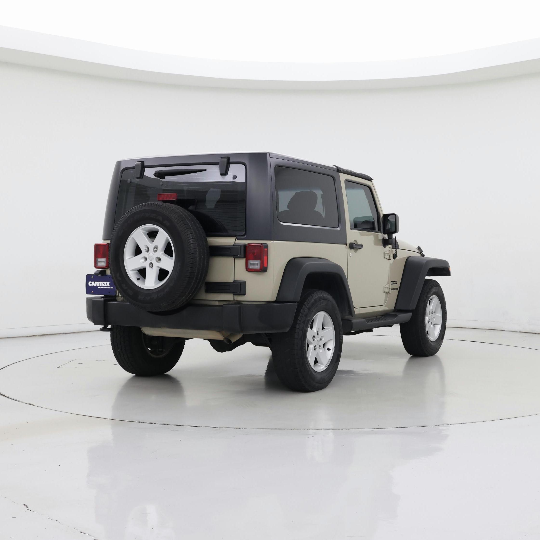 Thumbnail: 2017 Jeep Wrangler - 8