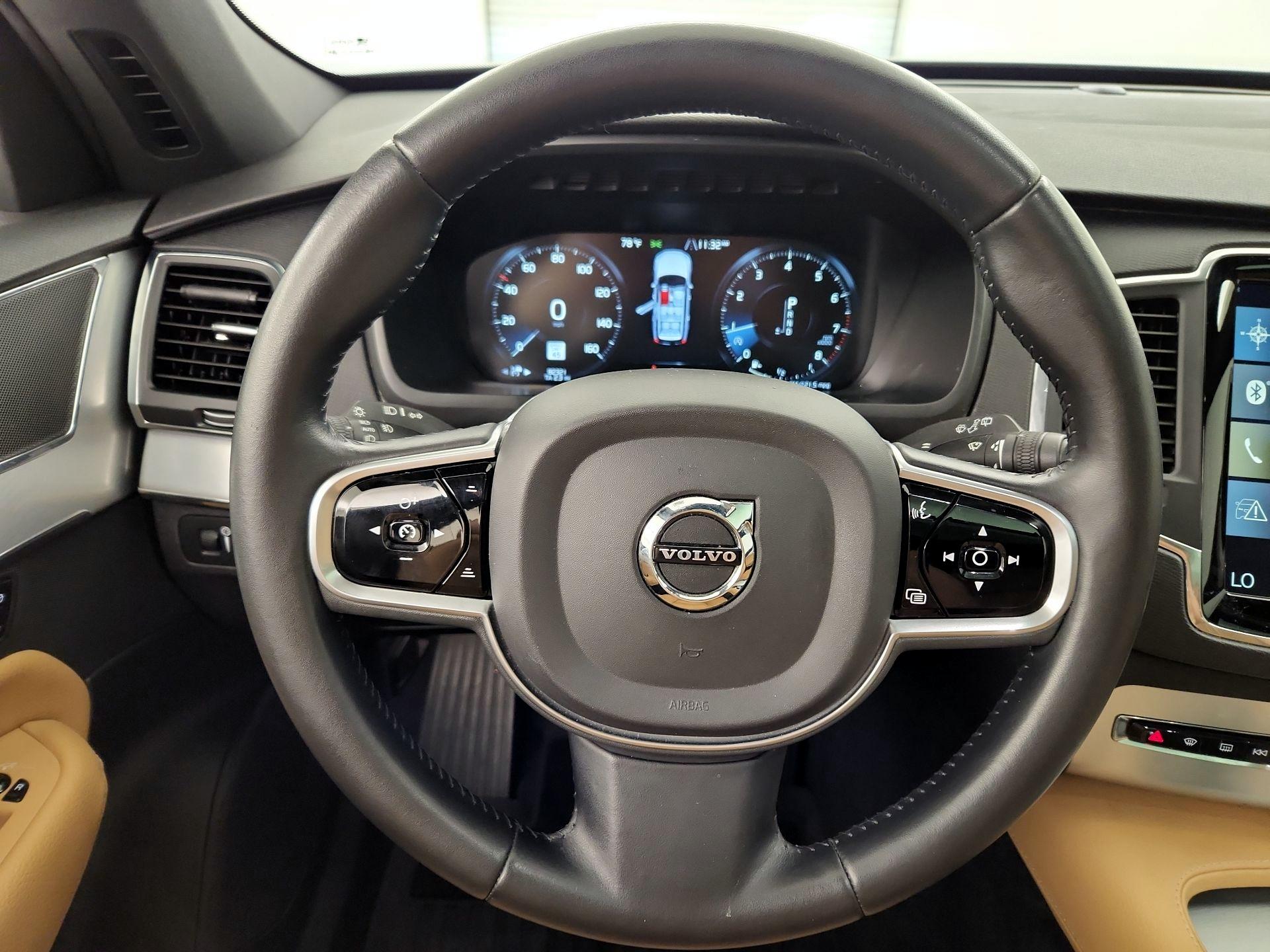 Thumbnail: 2018 Volvo XC90 - 10