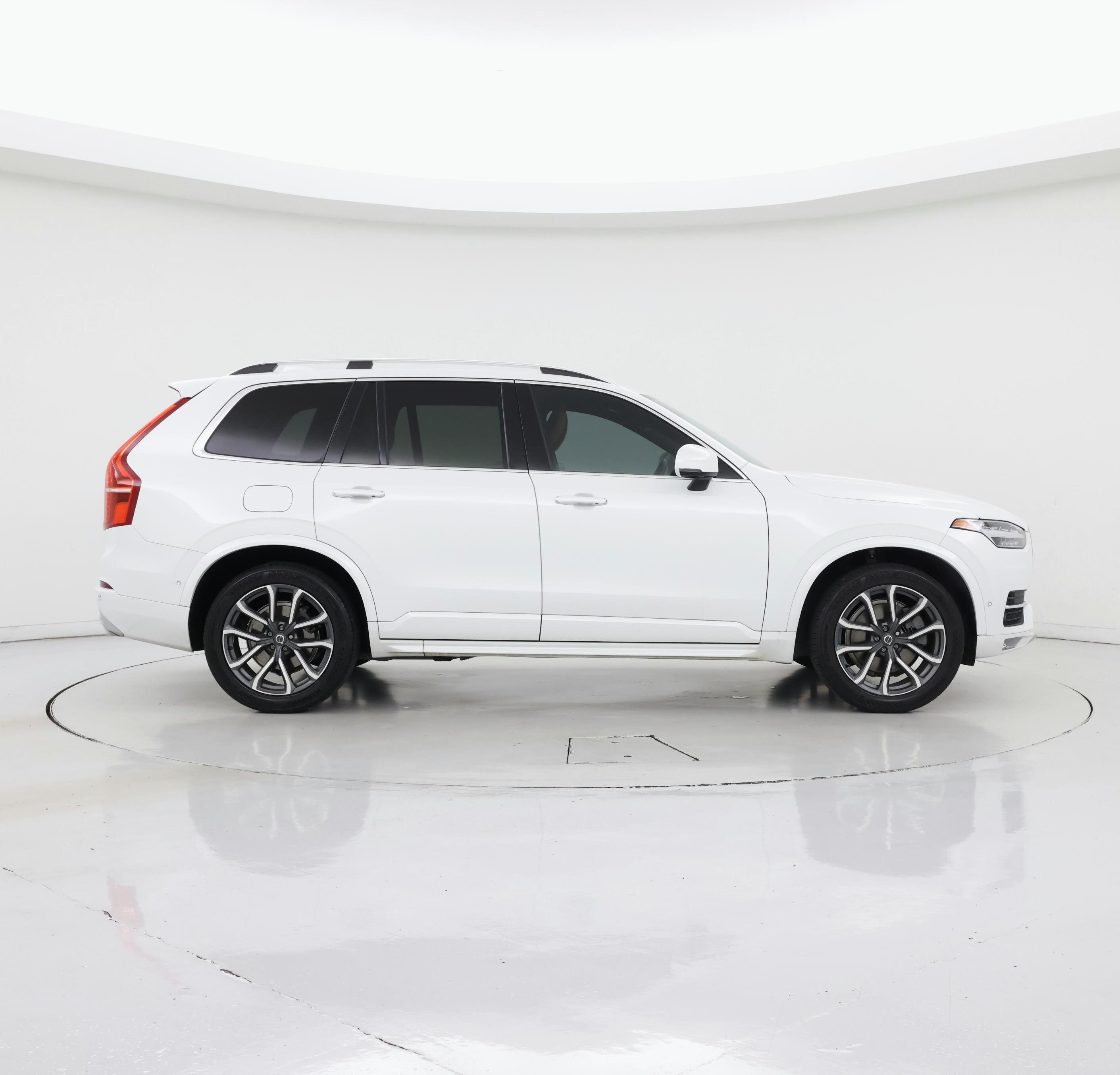 Thumbnail: 2018 Volvo XC90 - 7