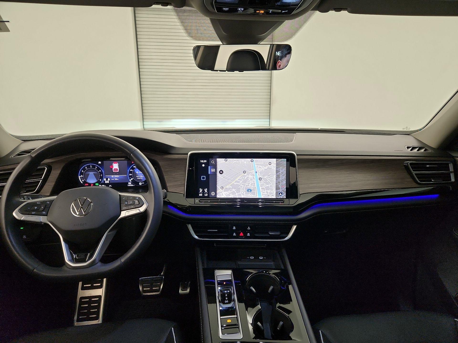 Thumbnail: 2024 Volkswagen Atlas - 9