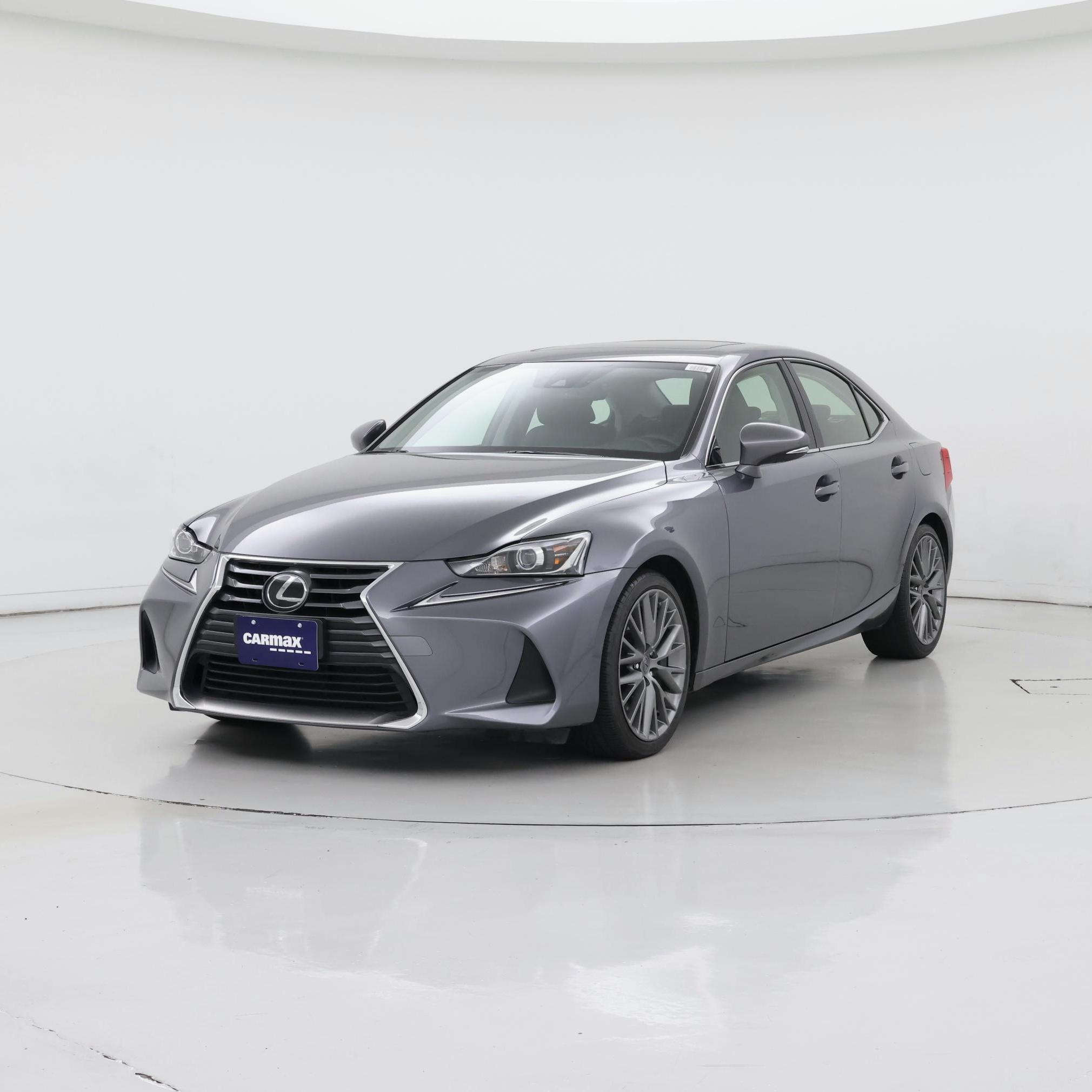 Thumbnail: 2017 Lexus IS - 4