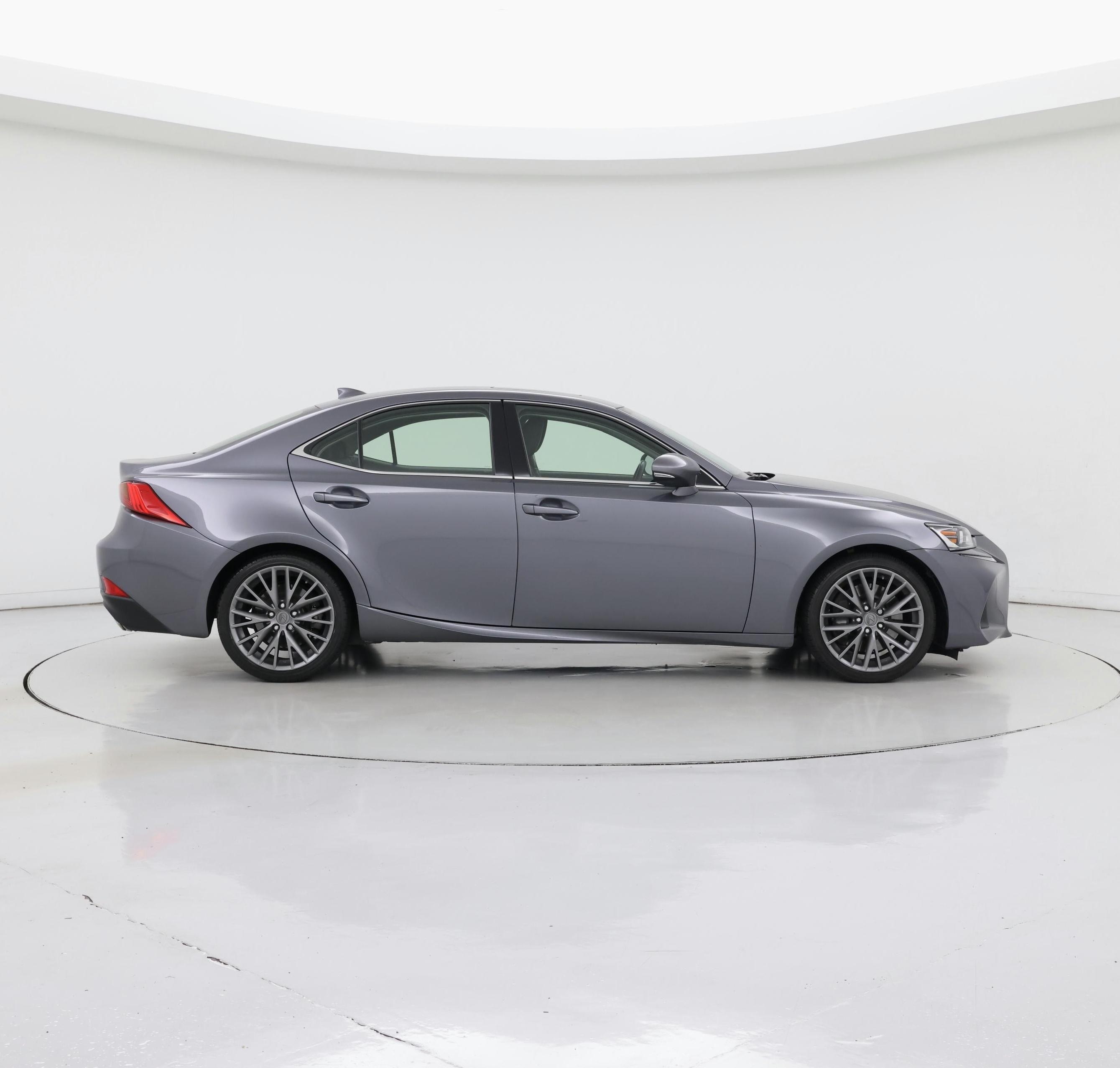 Thumbnail: 2017 Lexus IS - 7
