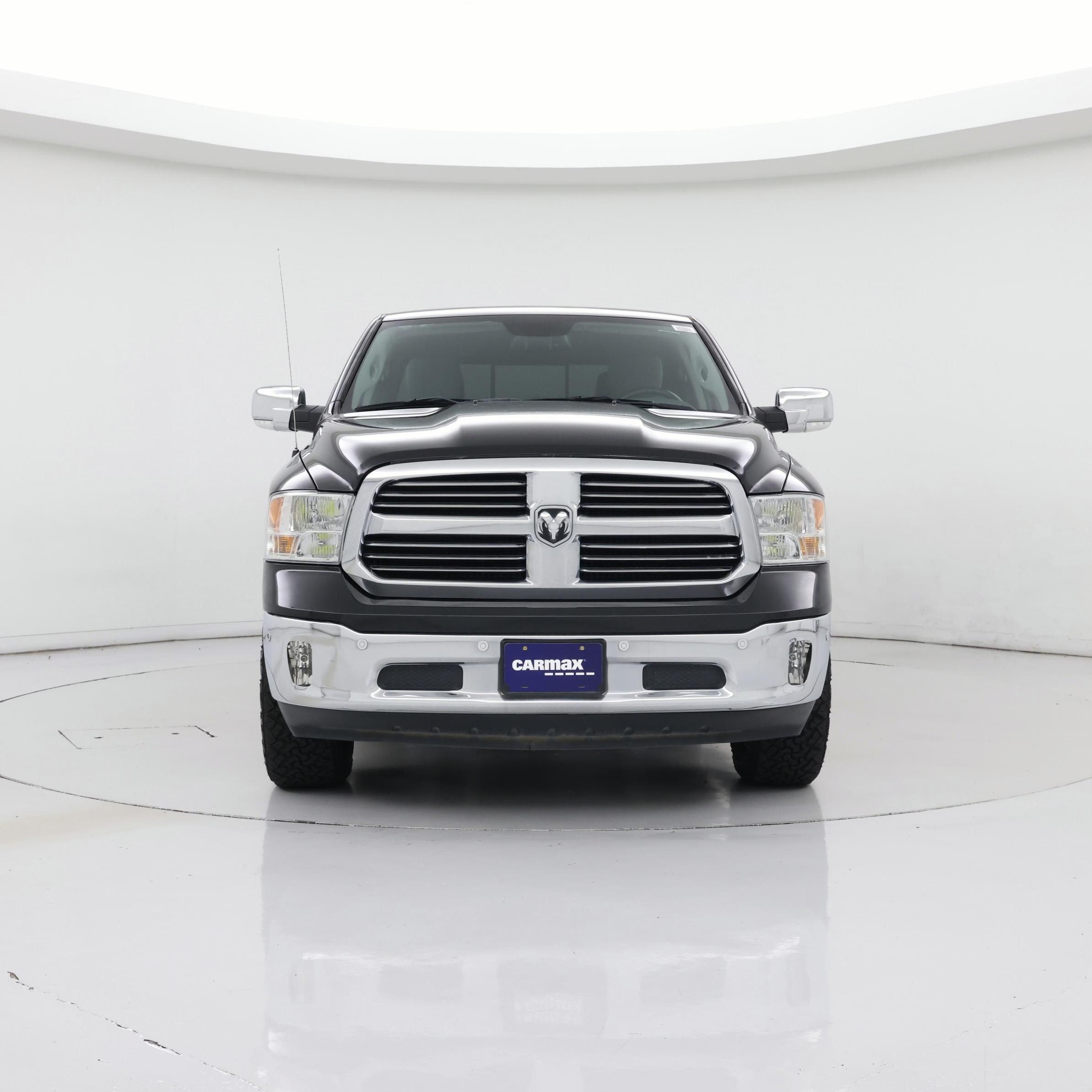 Thumbnail: 2019 RAM 1500 Classic - 5