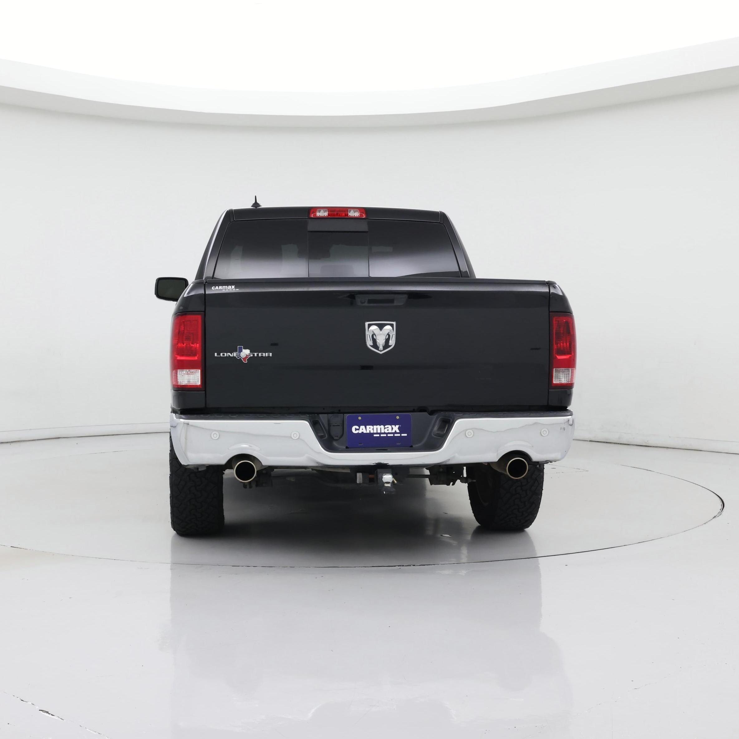 Thumbnail: 2019 RAM 1500 Classic - 6