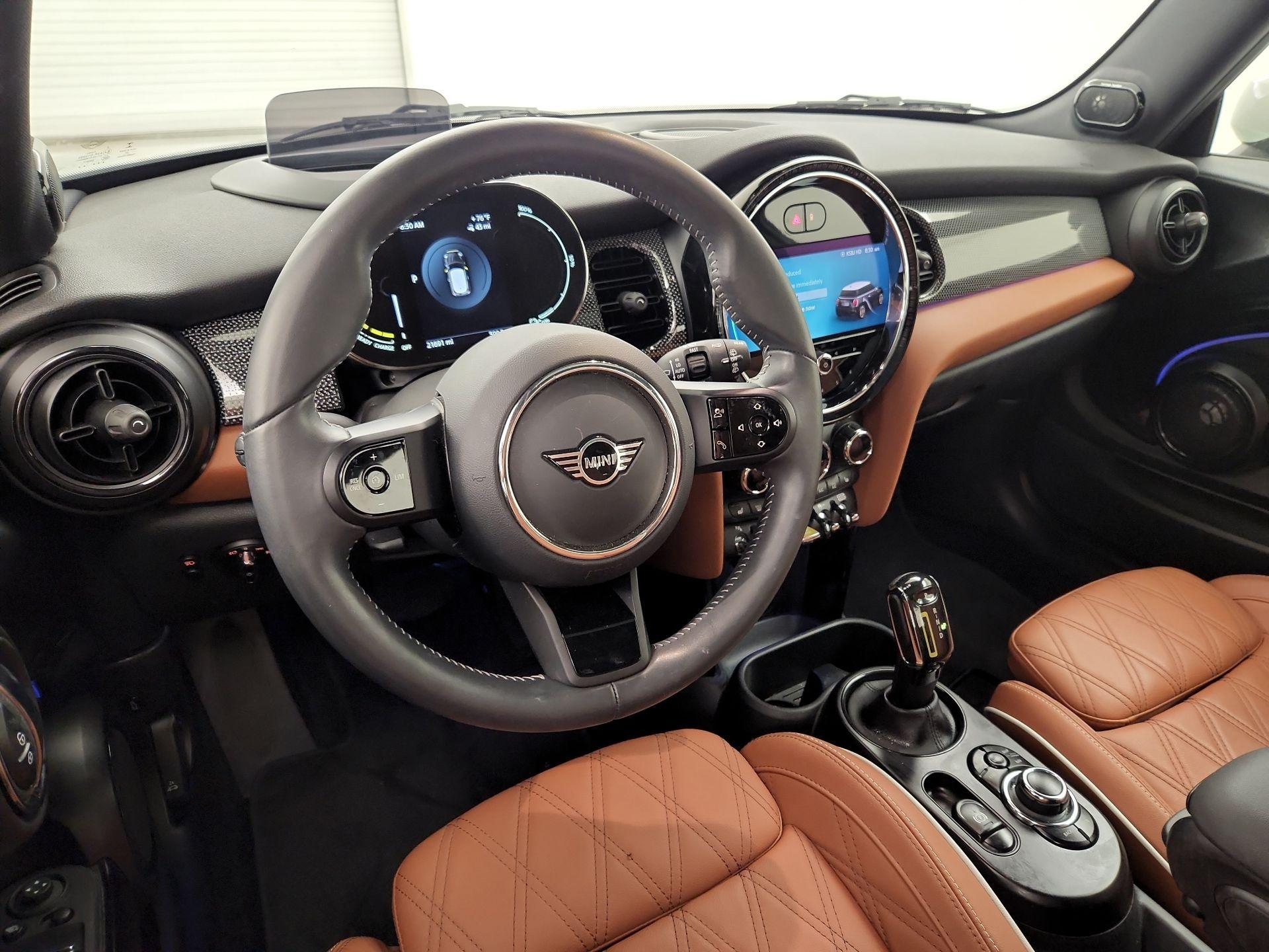Thumbnail: 2023 MINI Cooper Hardtop - 9