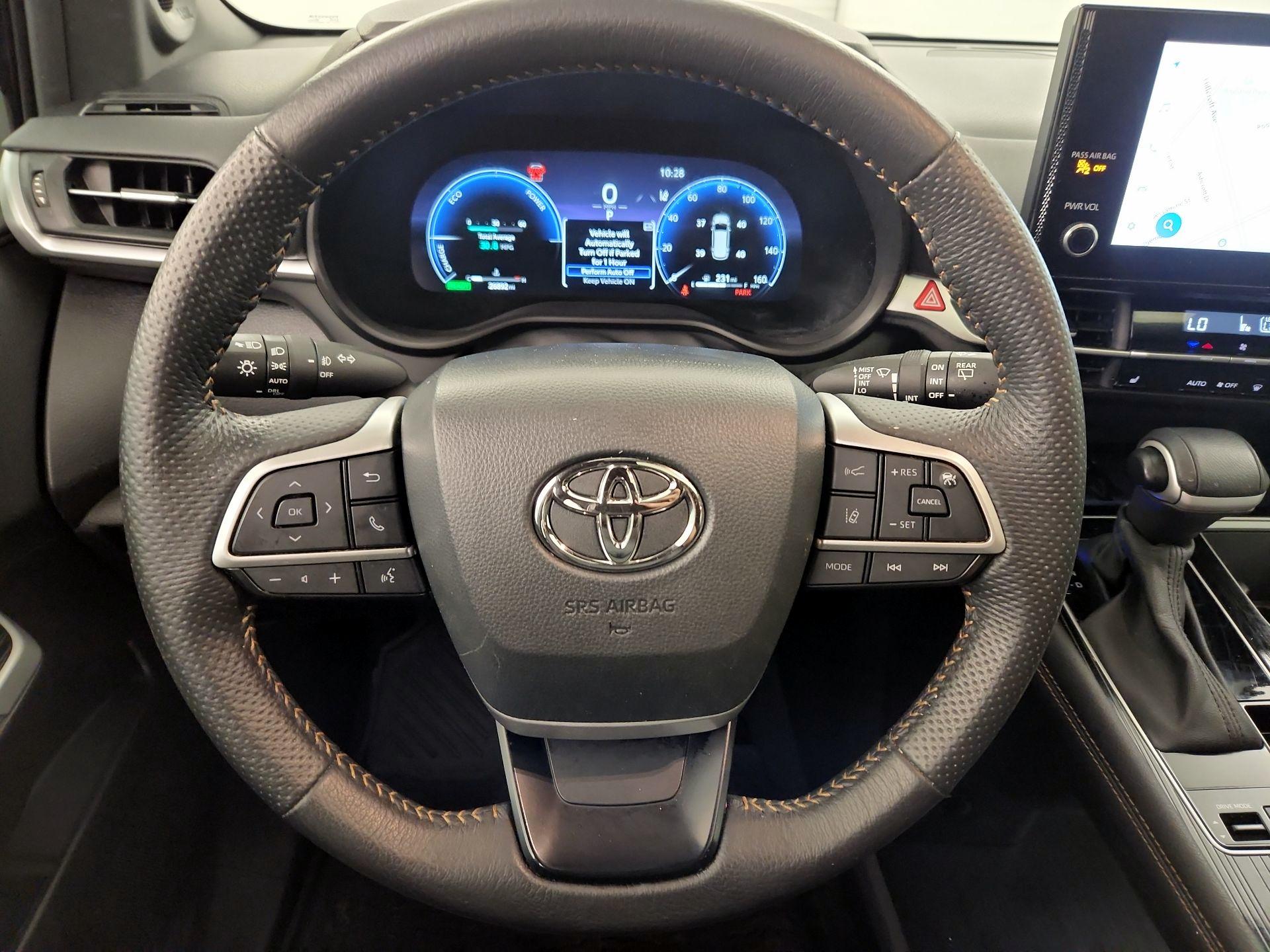 Thumbnail: 2025 Toyota Sienna - 10