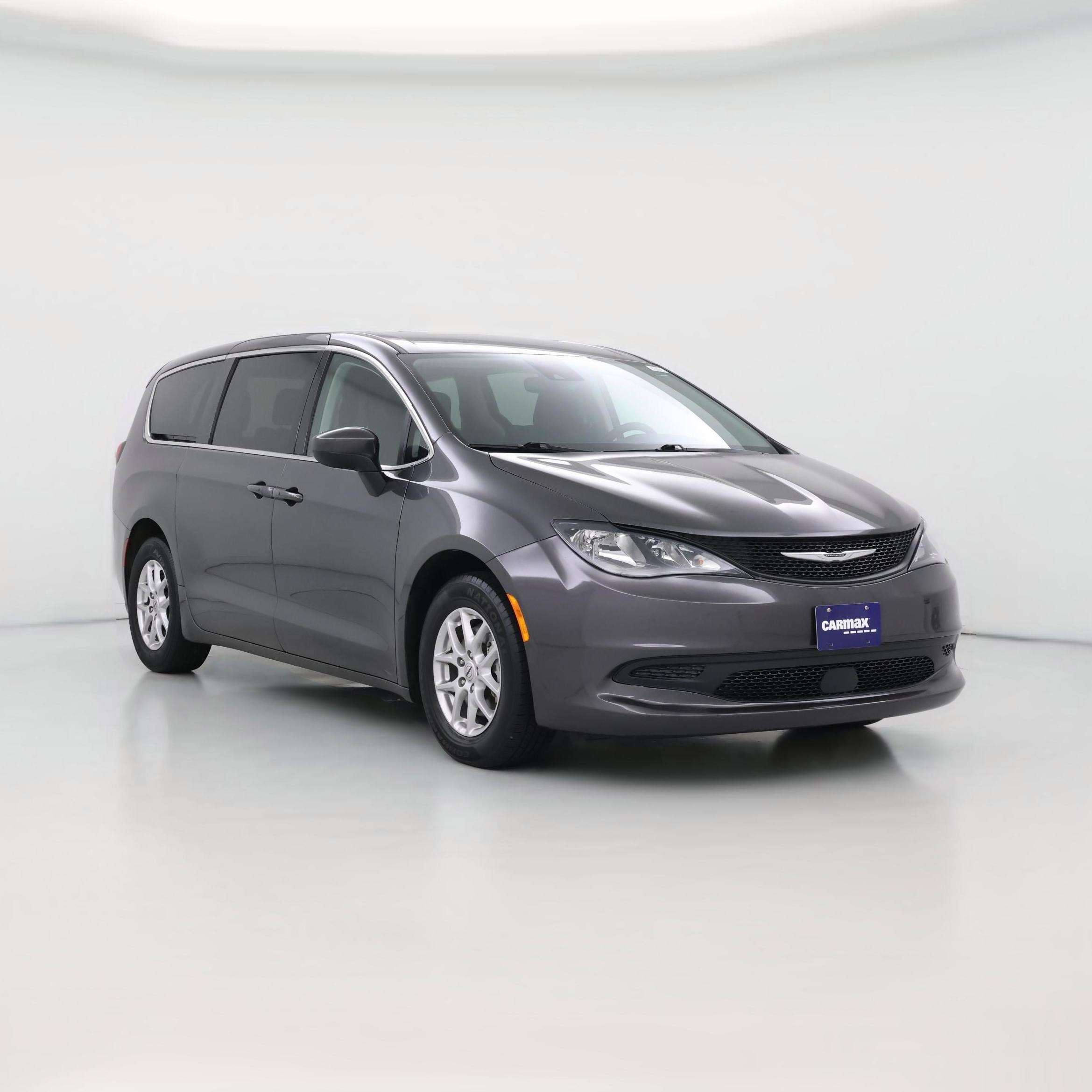 Thumbnail: 2023 Chrysler Voyager - 1