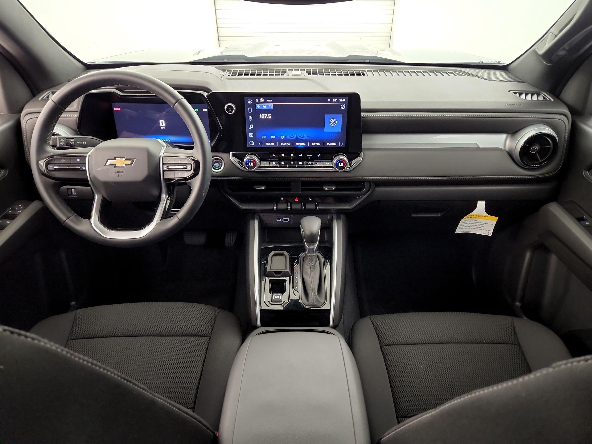 Thumbnail: 2024 Chevrolet Colorado - 9