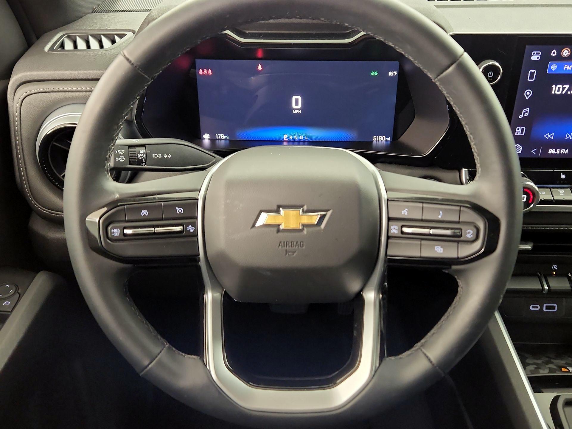 Thumbnail: 2024 Chevrolet Colorado - 10