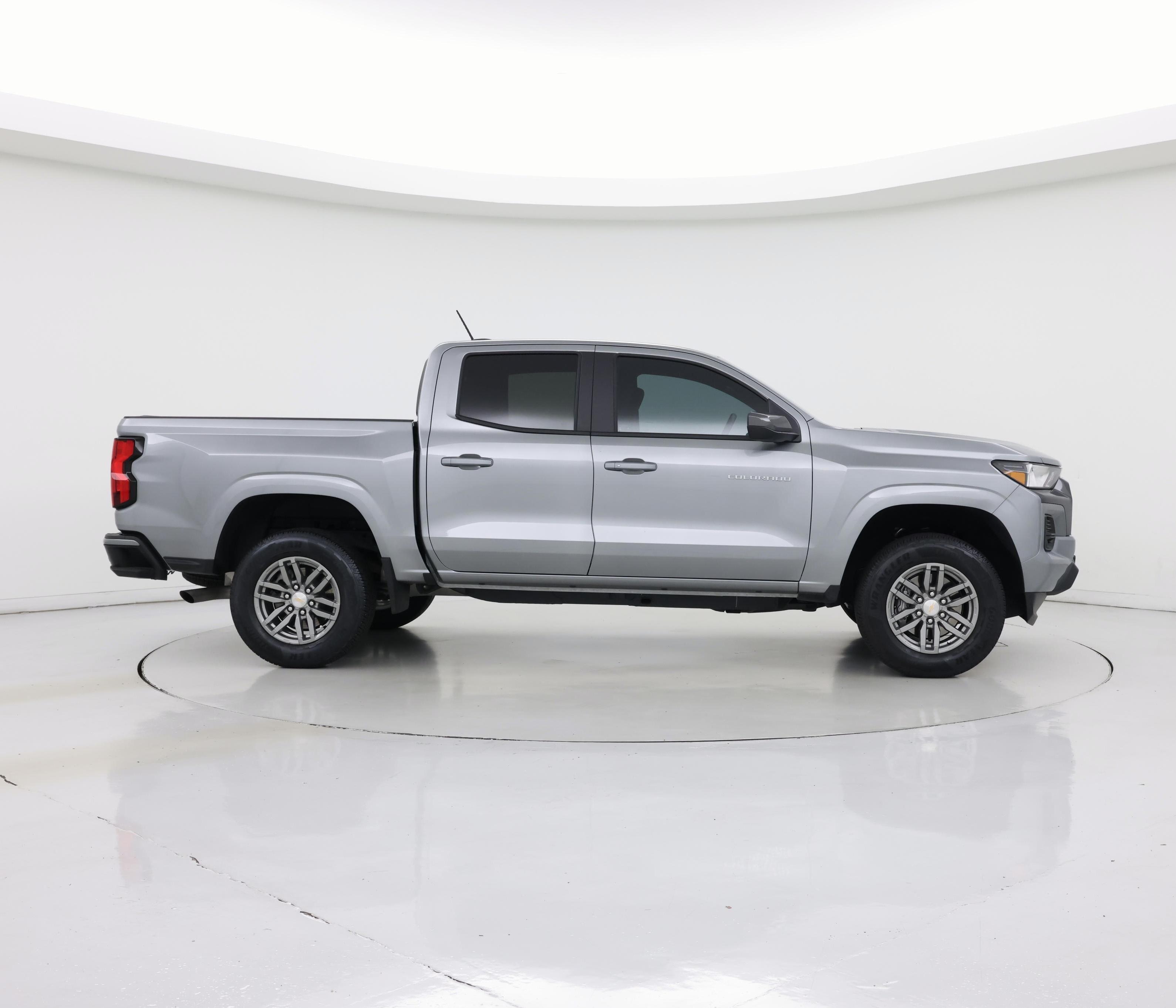 Thumbnail: 2024 Chevrolet Colorado - 7