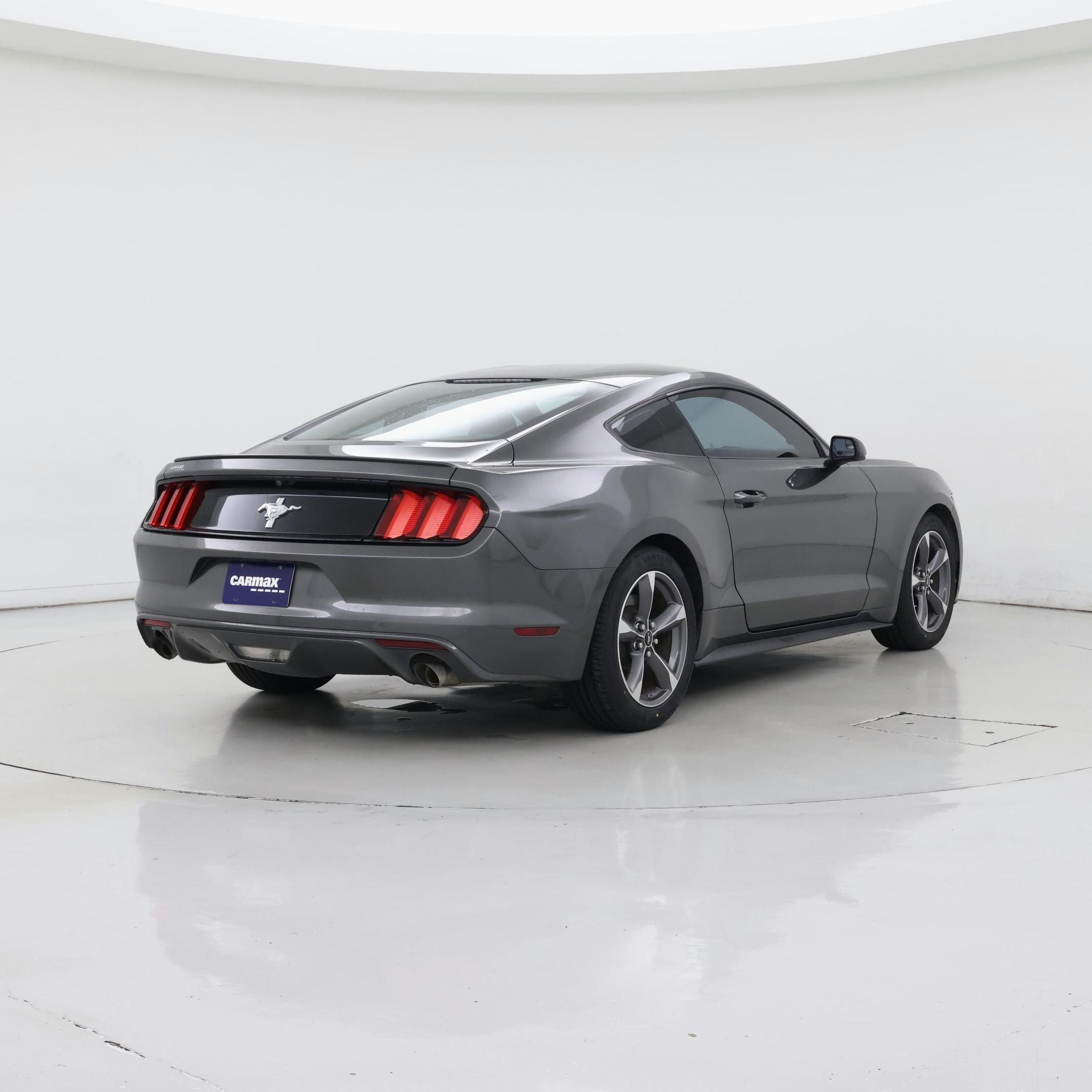 Thumbnail: 2015 Ford Mustang - 8