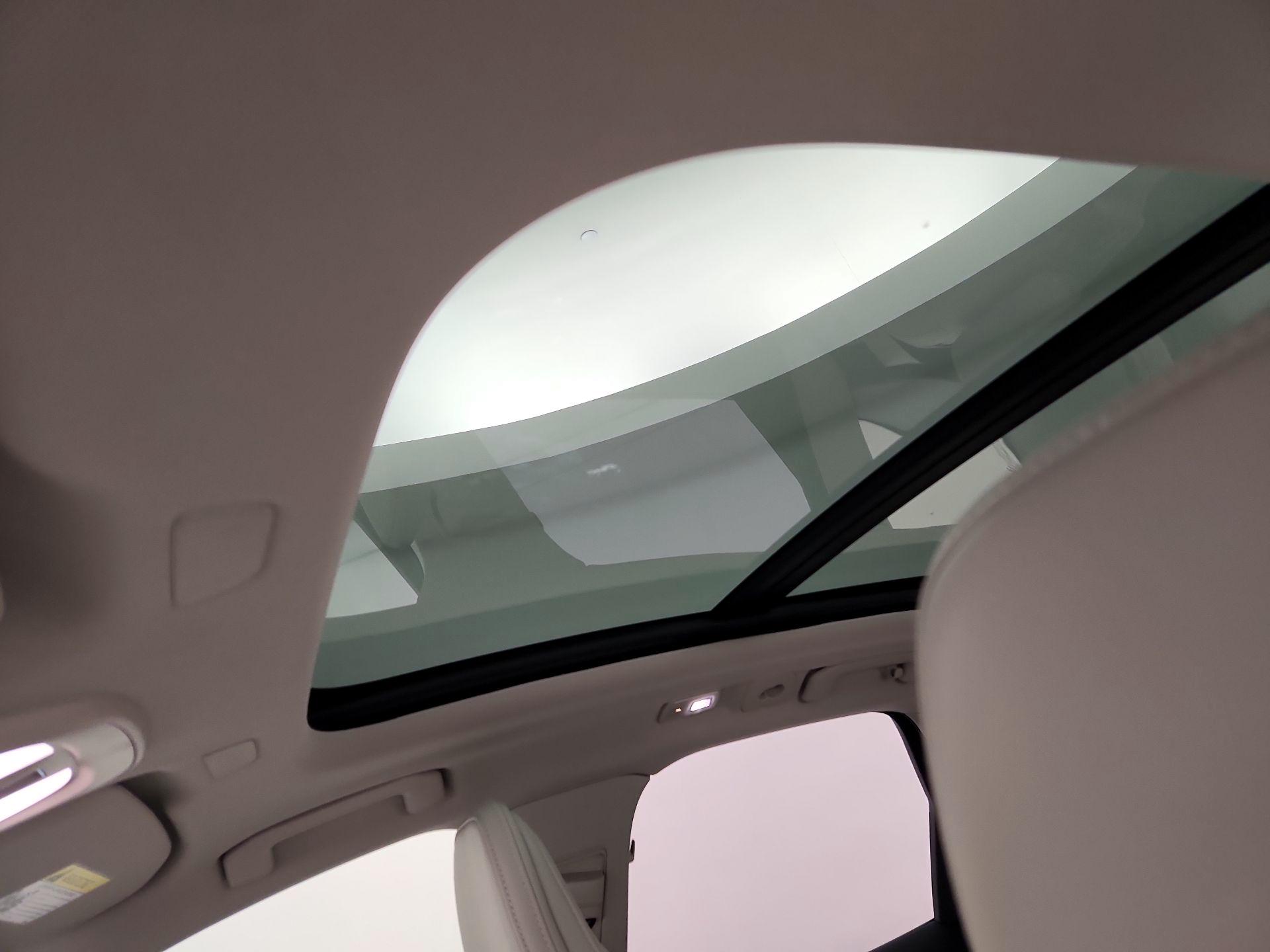 Thumbnail: 2024 Volvo XC60 - 20