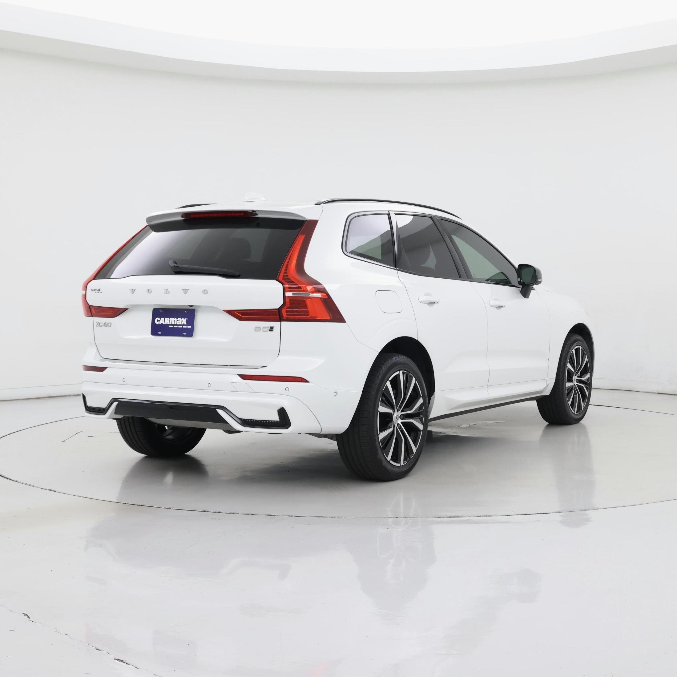 Thumbnail: 2024 Volvo XC60 - 8