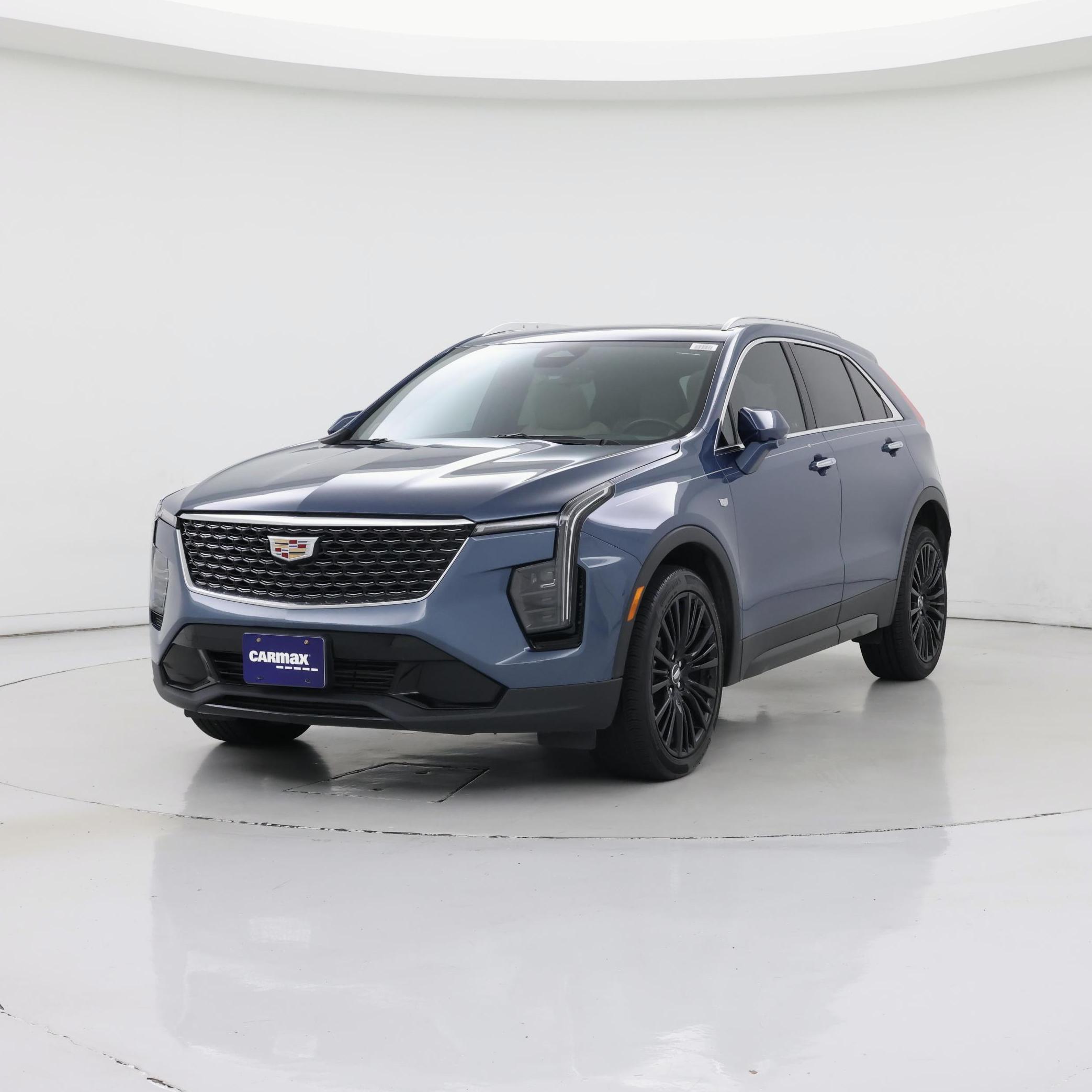 Thumbnail: 2024 Cadillac XT4 - 4