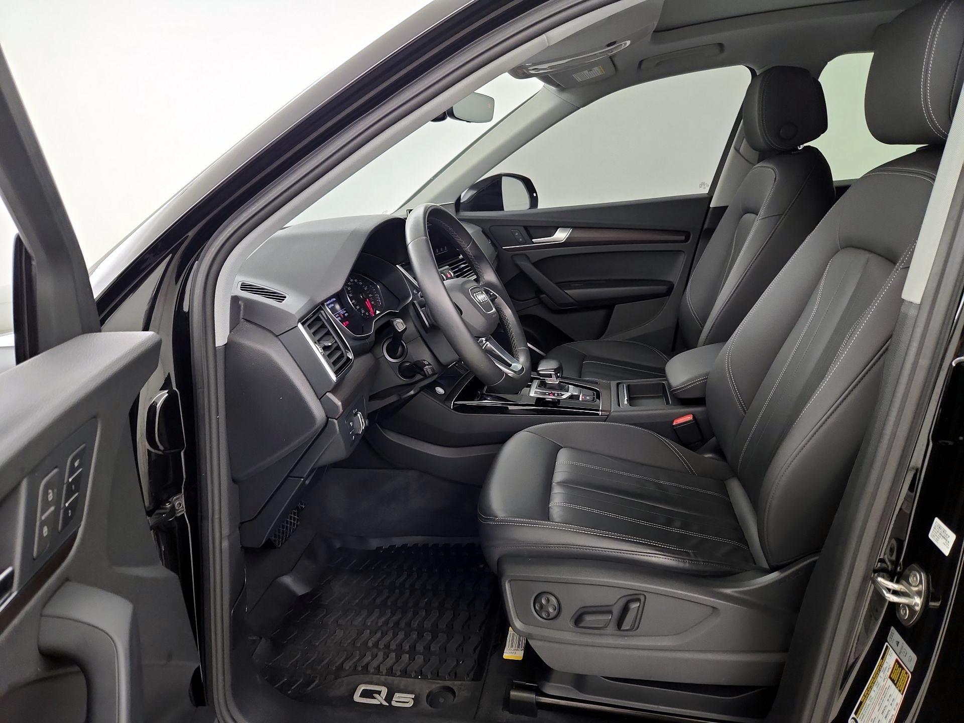 Thumbnail: 2021 Audi Q5 - 11