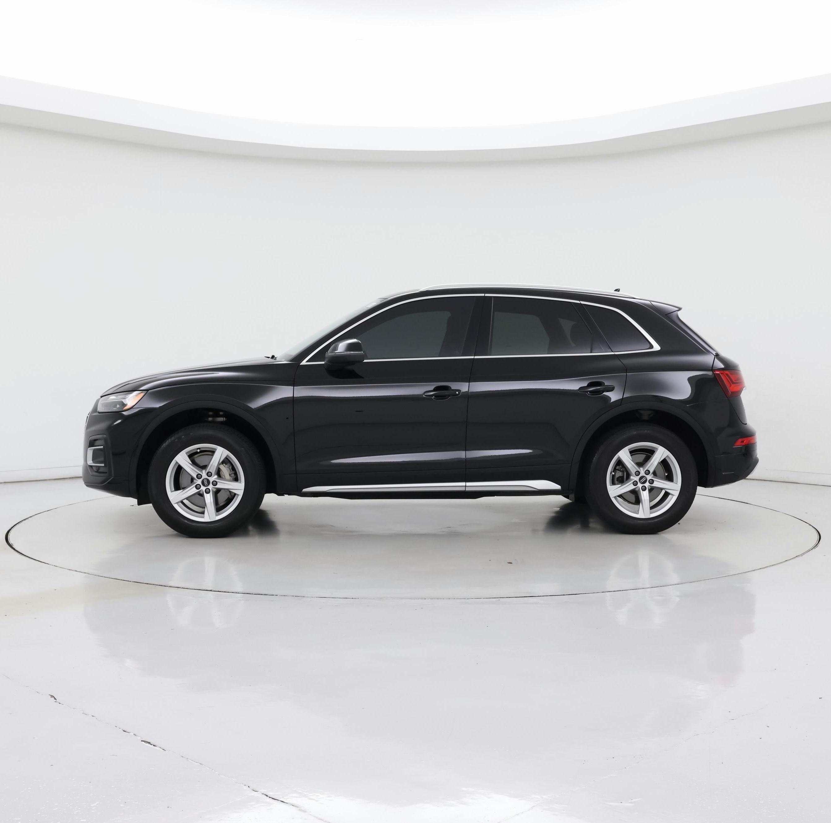 Thumbnail: 2021 Audi Q5 - 3