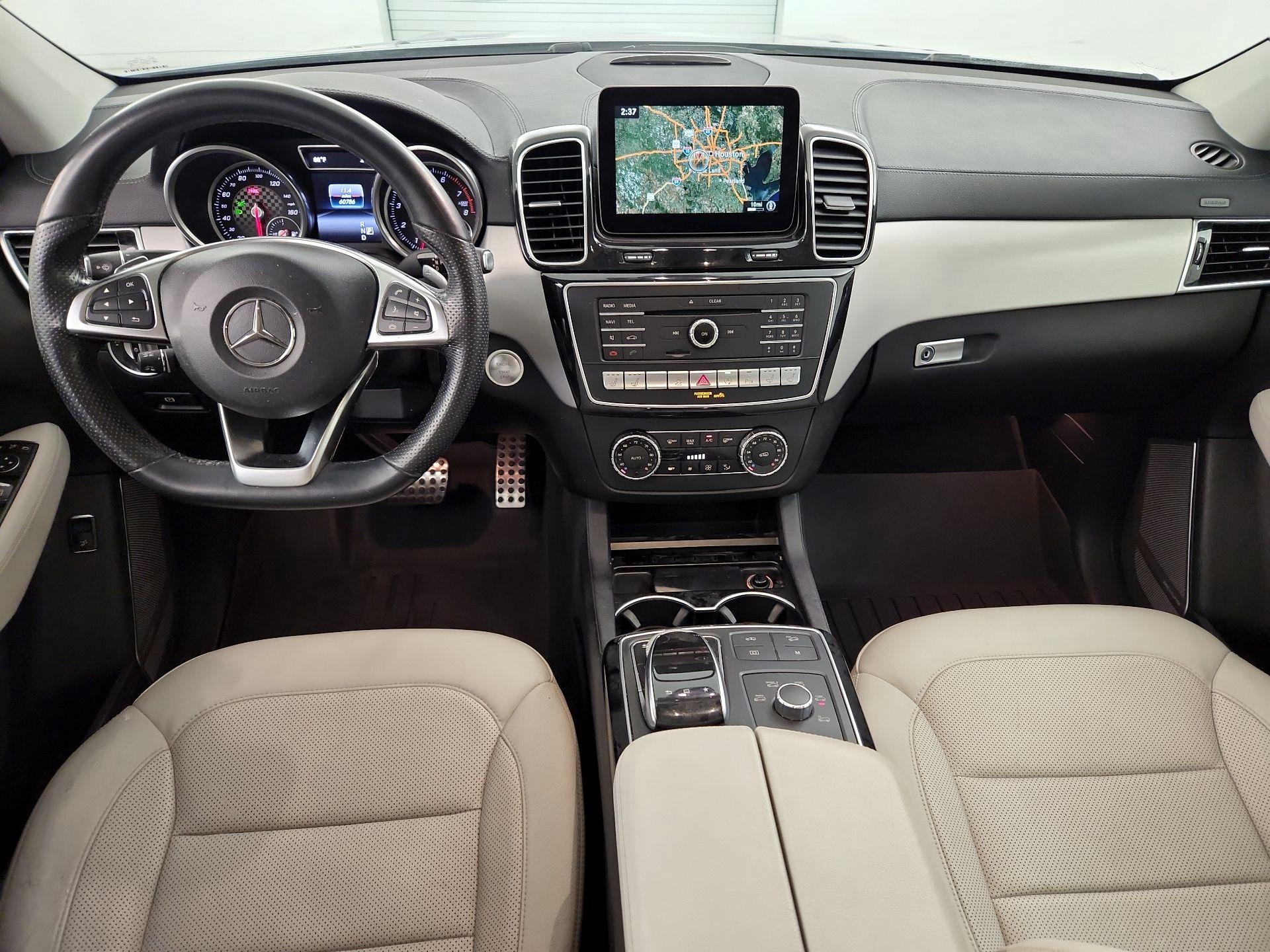 Thumbnail: 2016 Mercedes-Benz GLE - 9