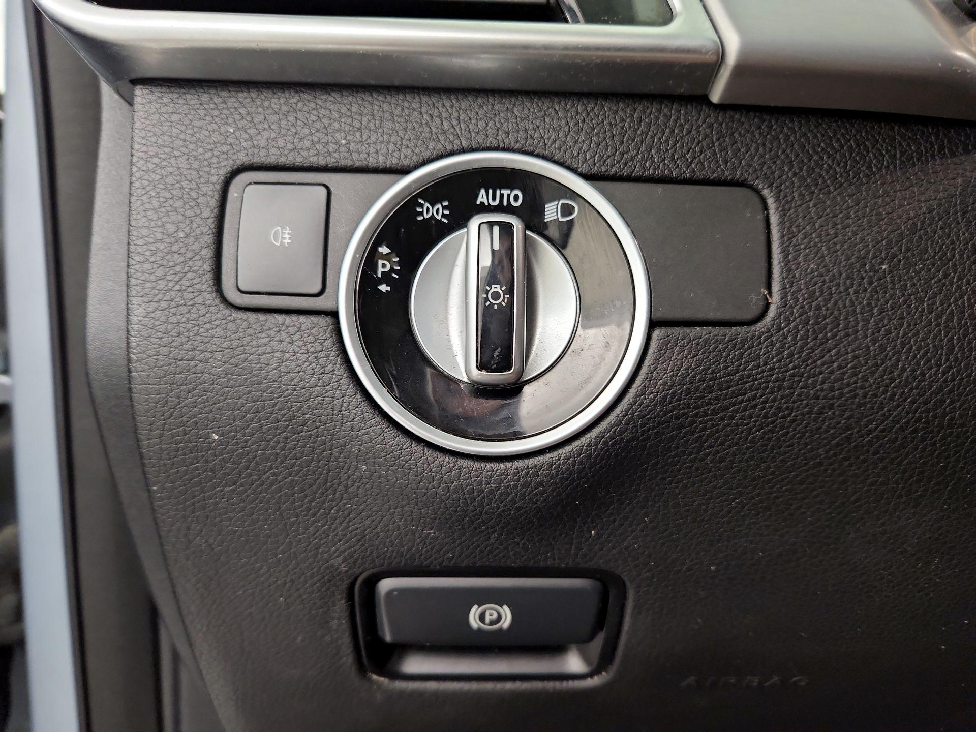 Thumbnail: 2016 Mercedes-Benz GLE - 13