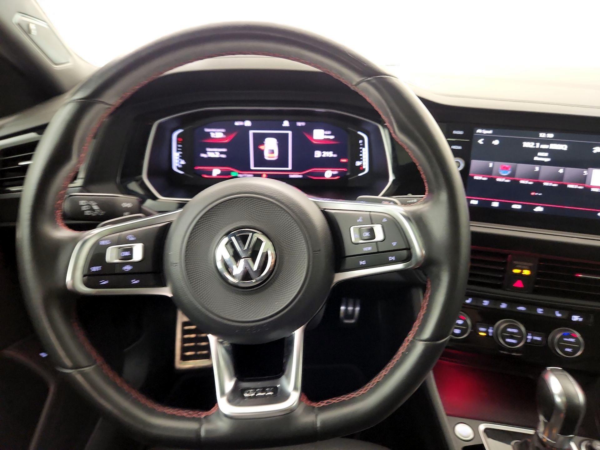 Thumbnail: 2019 Volkswagen Jetta - 10
