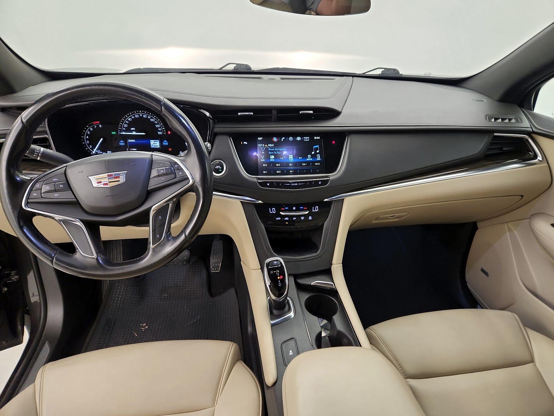 Thumbnail: 2019 Cadillac XT5 - 9