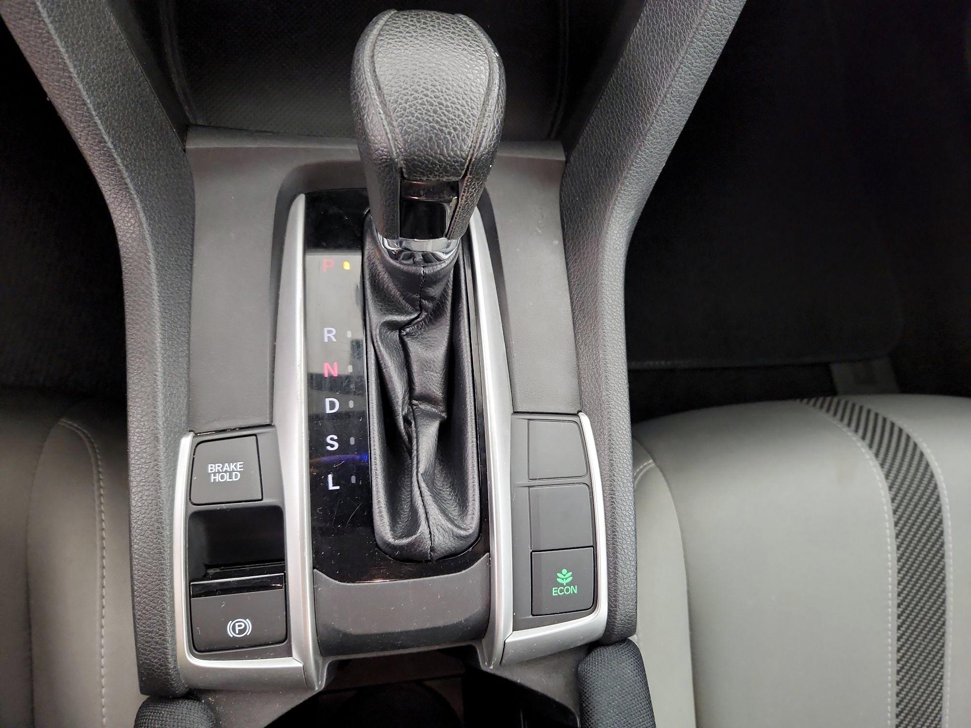 Thumbnail: 2018 Honda Civic - 17