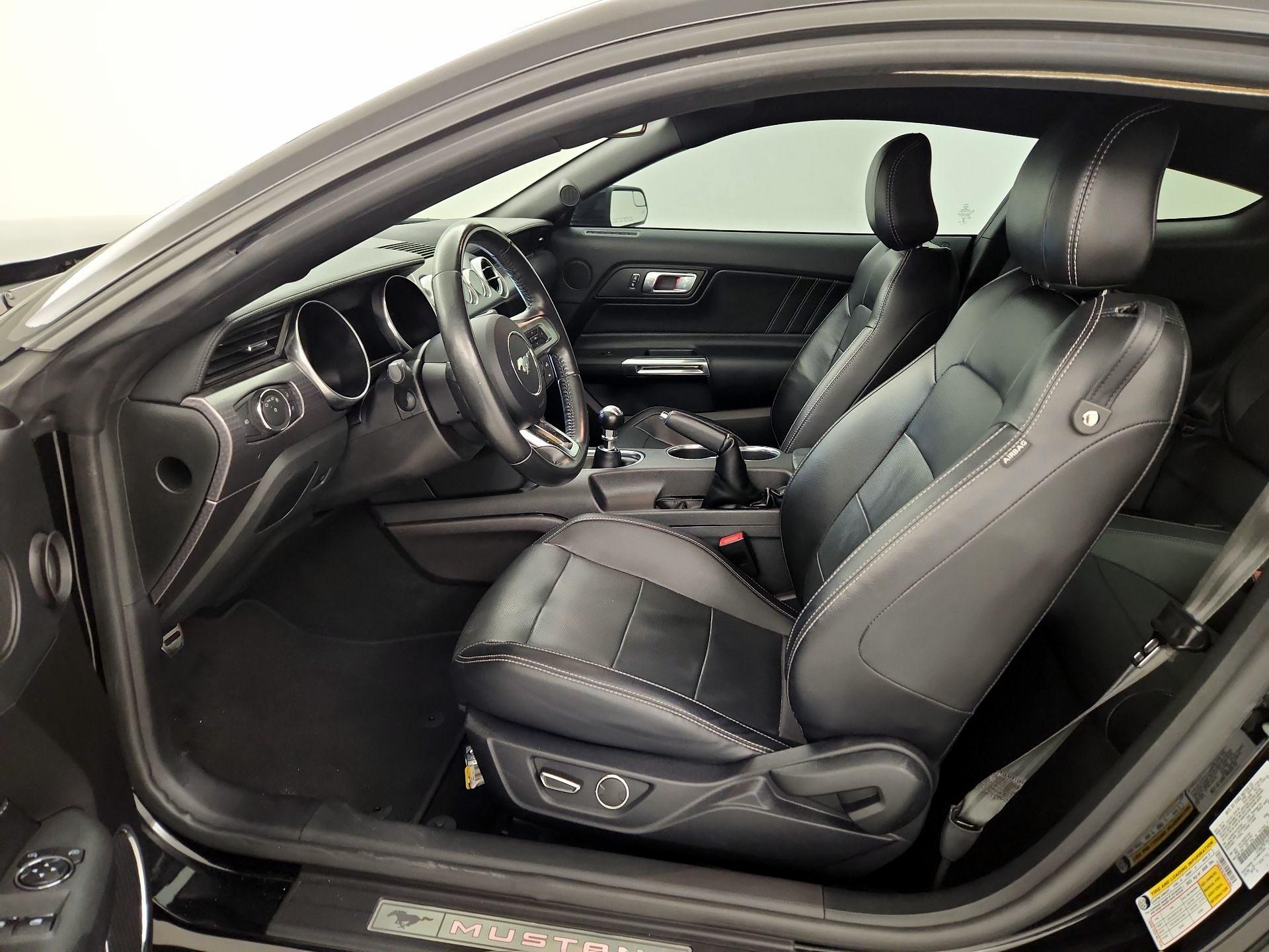 Thumbnail: 2019 Ford Mustang - 11